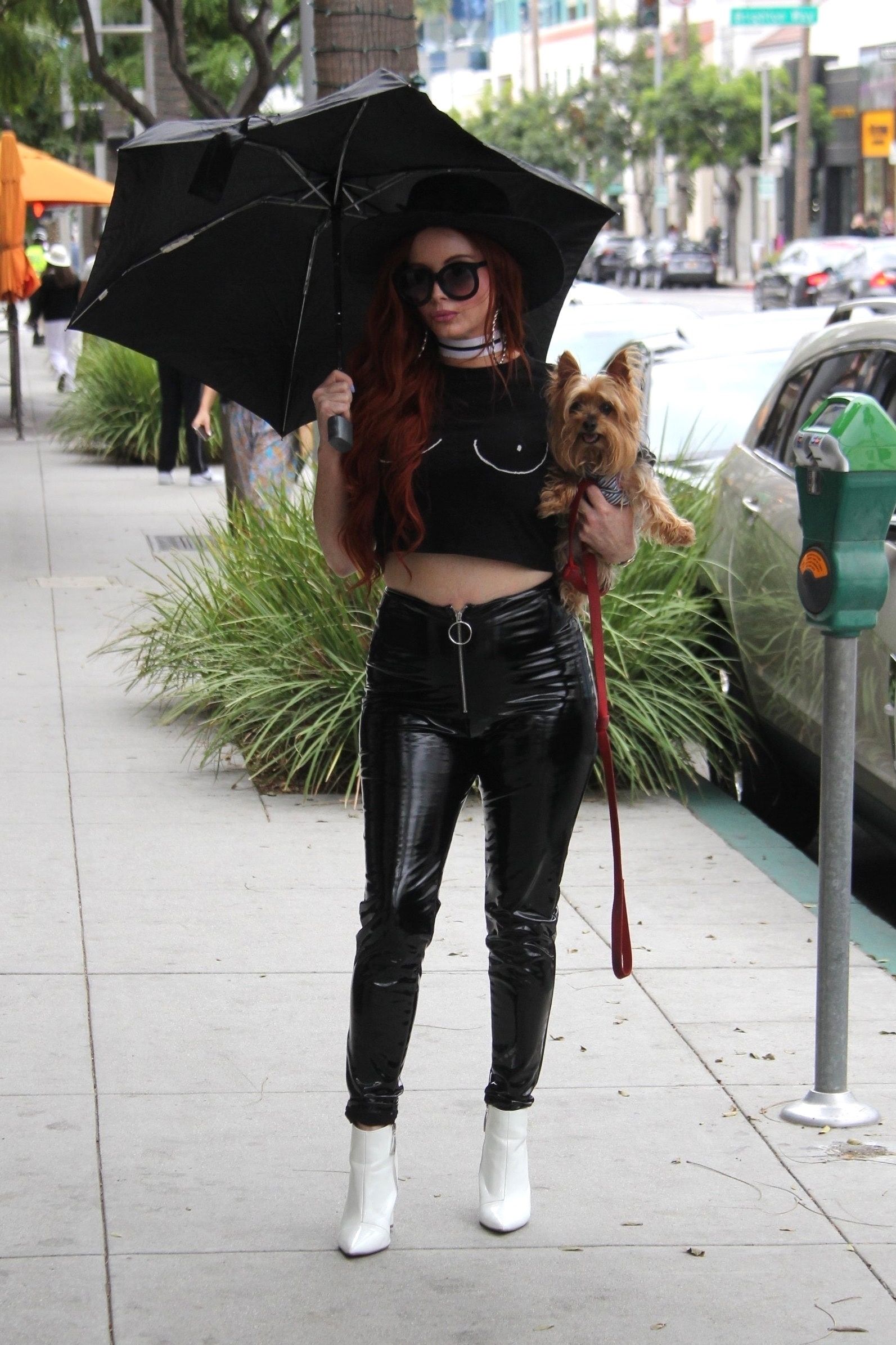 Phoebe Price walk in LA