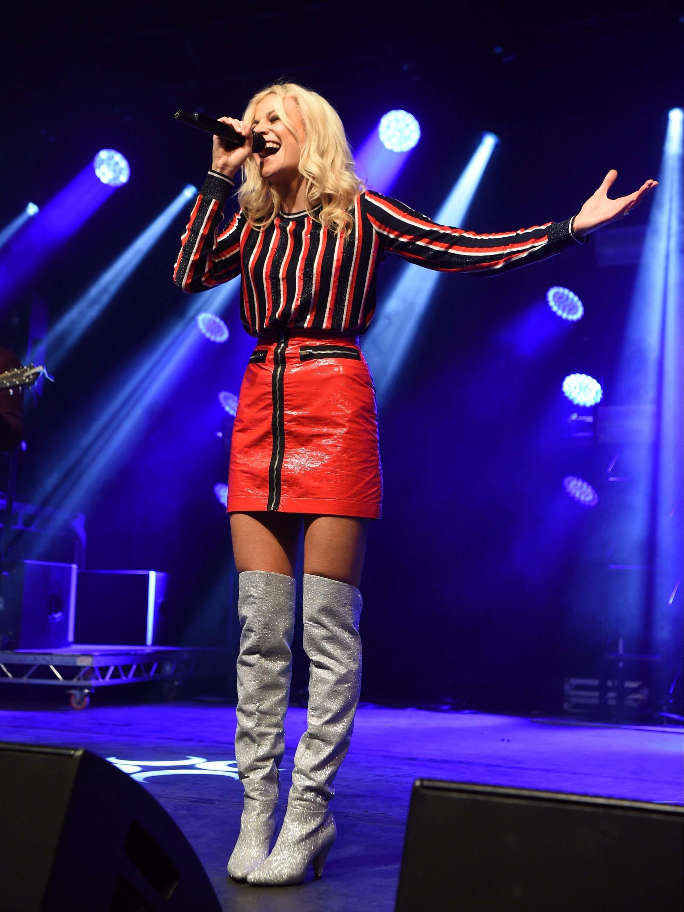 Pixie Lott performs at Xmas Switch On