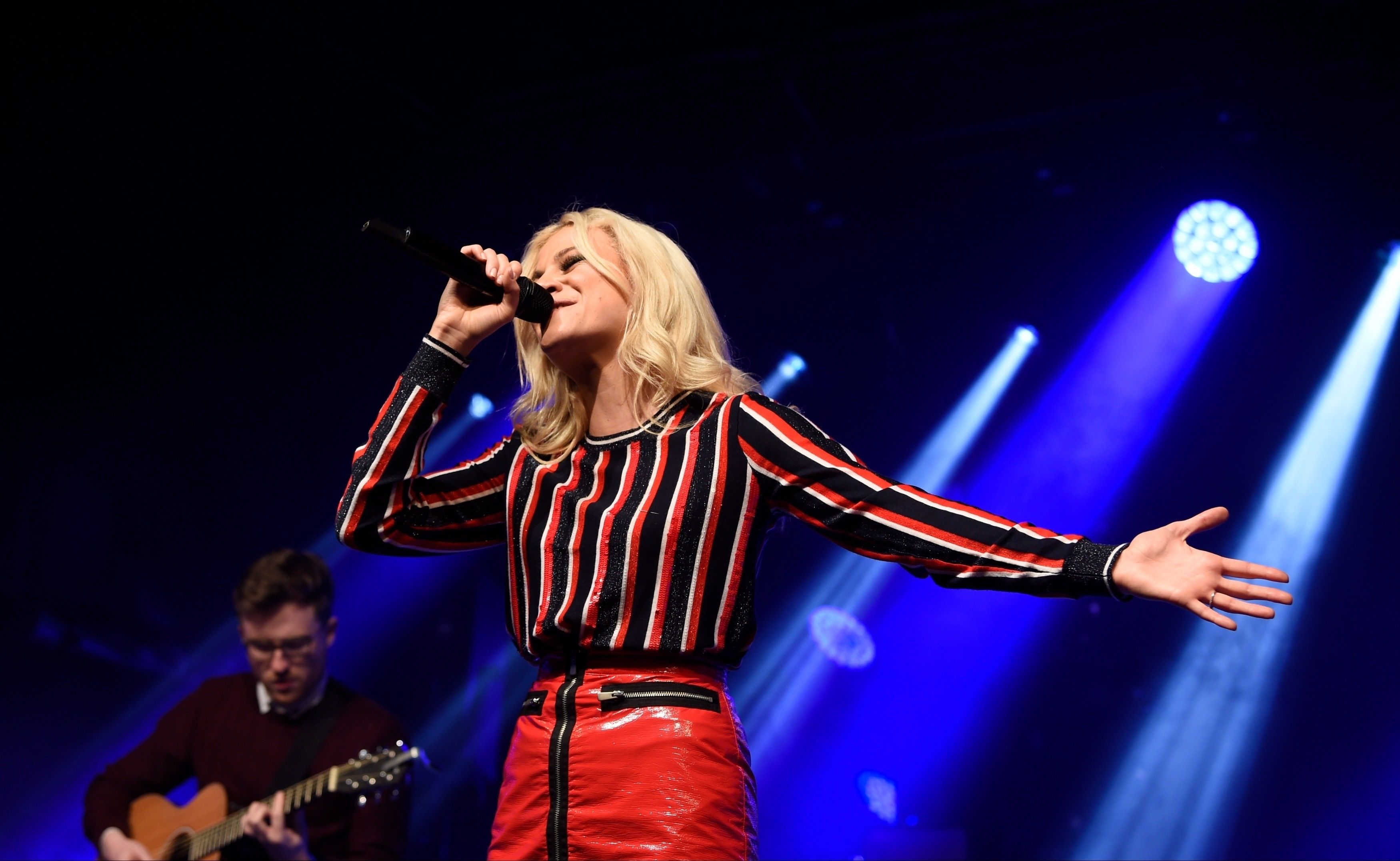 Pixie Lott performs at Xmas Switch On