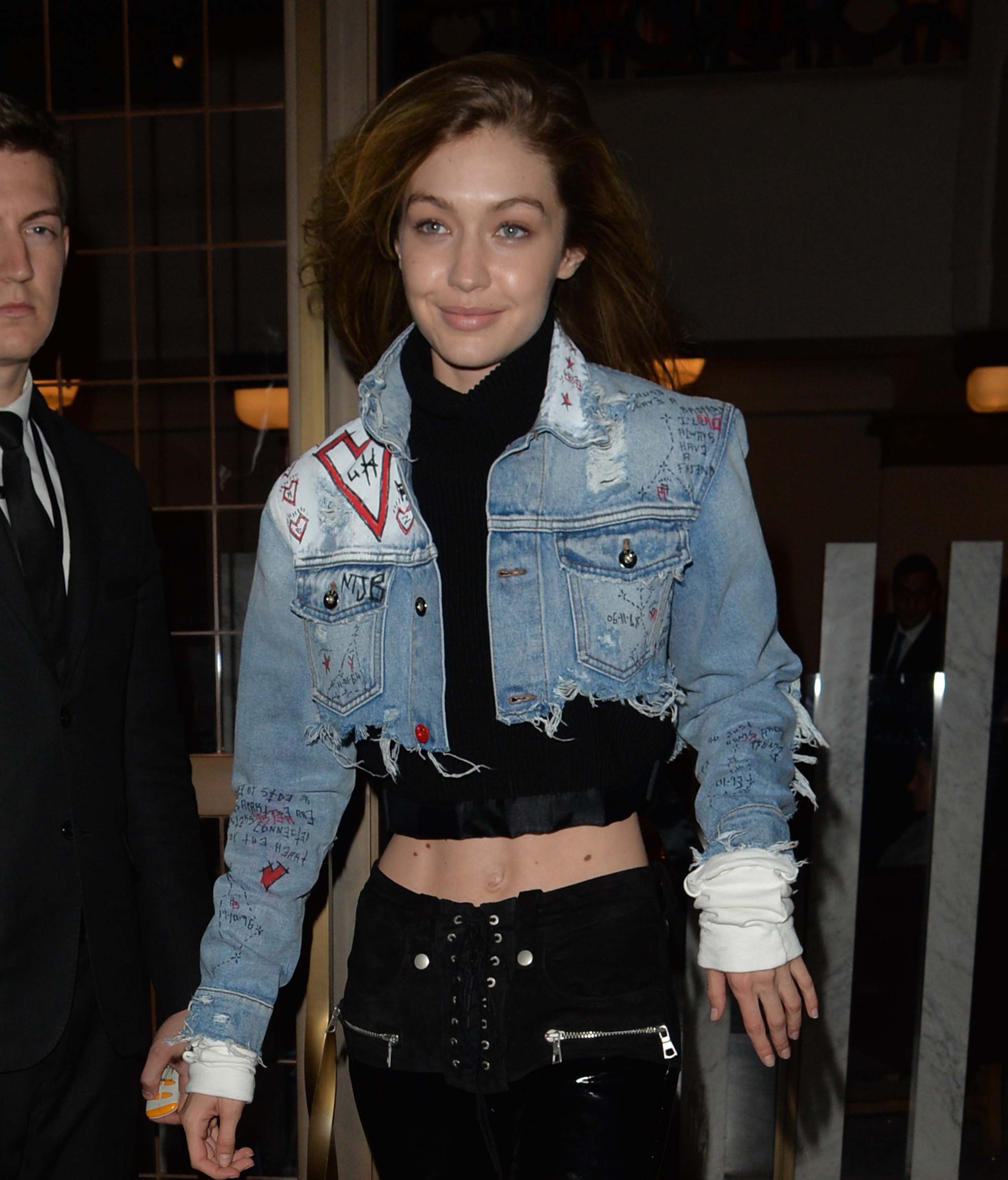Gigi Hadid leaving her hotel to go to the airport