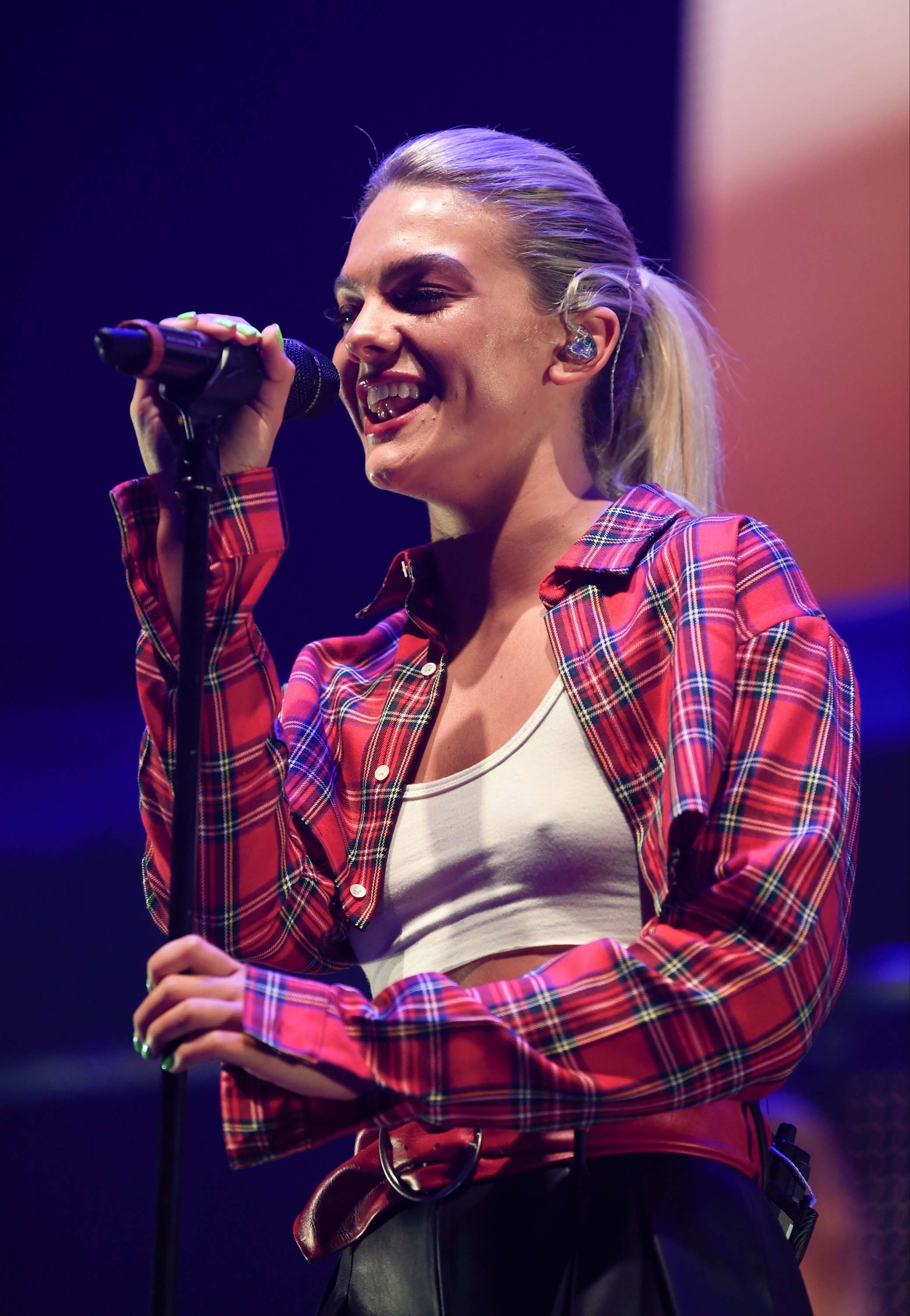 Louisa Johnson attends The Radio City Christmas Live 2017 gig