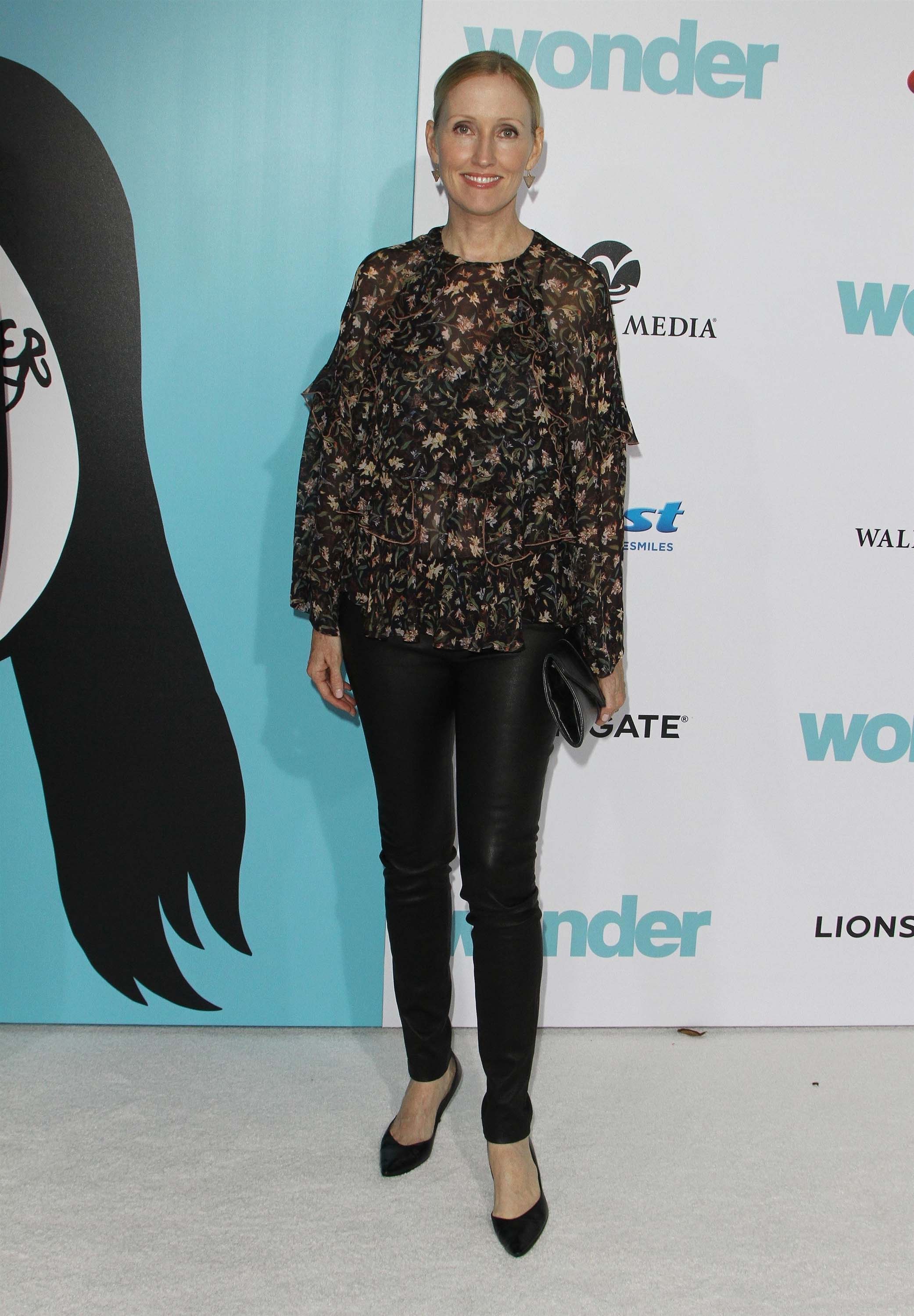 Janel Moloney attends Wonder film premiere