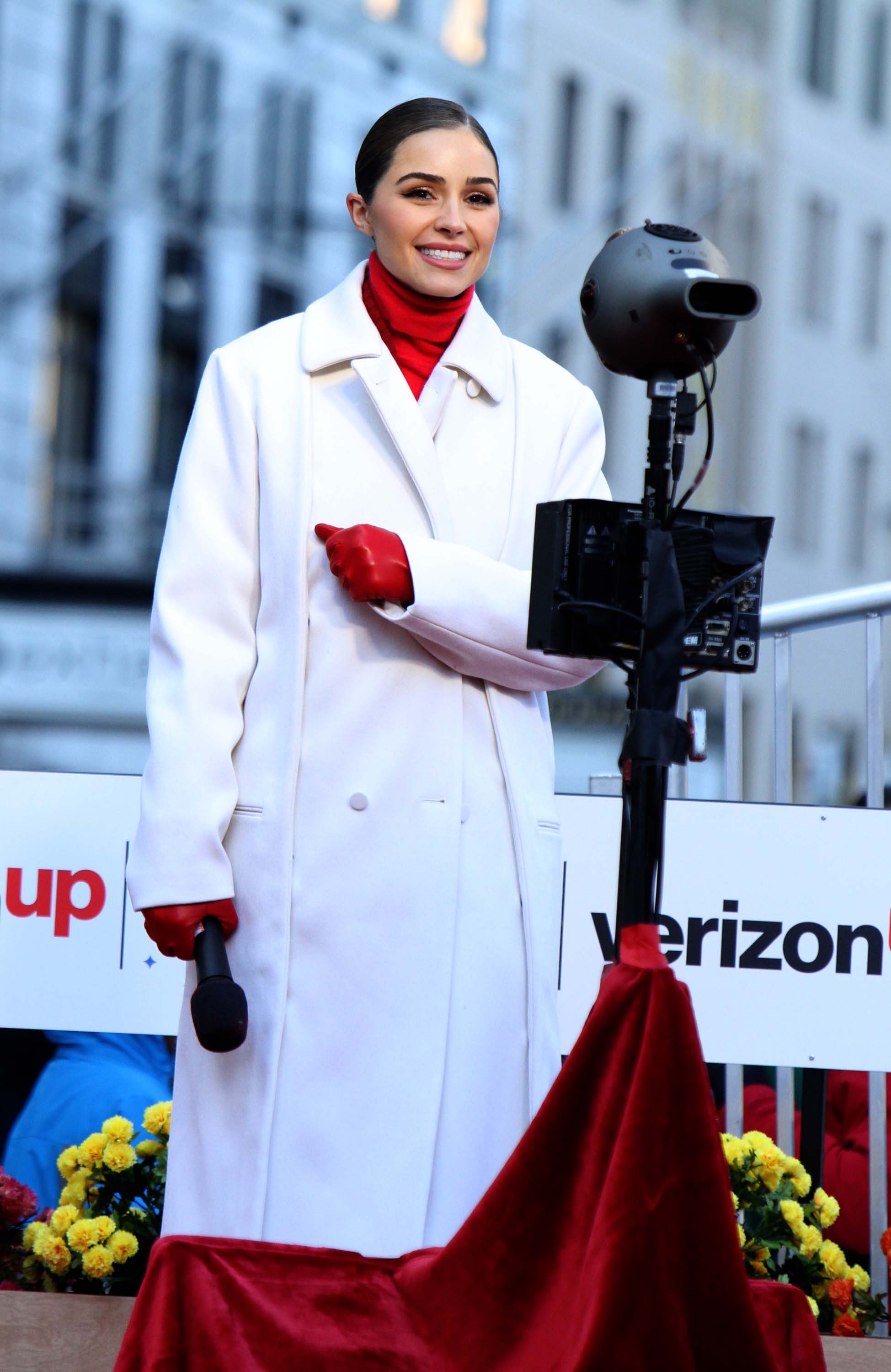 Olivia Culpo attends the Macy’s Thanksgiving Day Parade