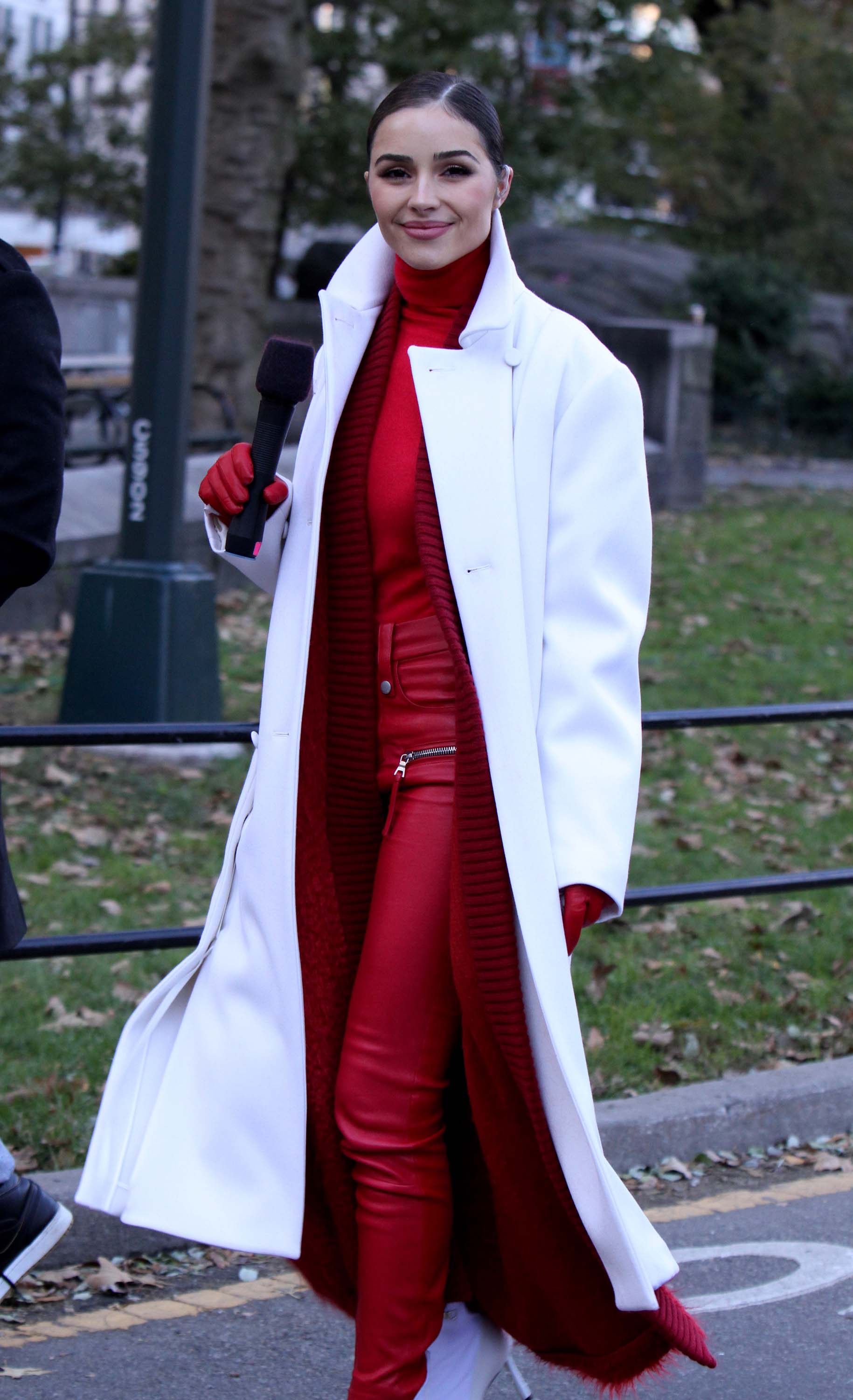 Olivia Culpo attends the Macy’s Thanksgiving Day Parade