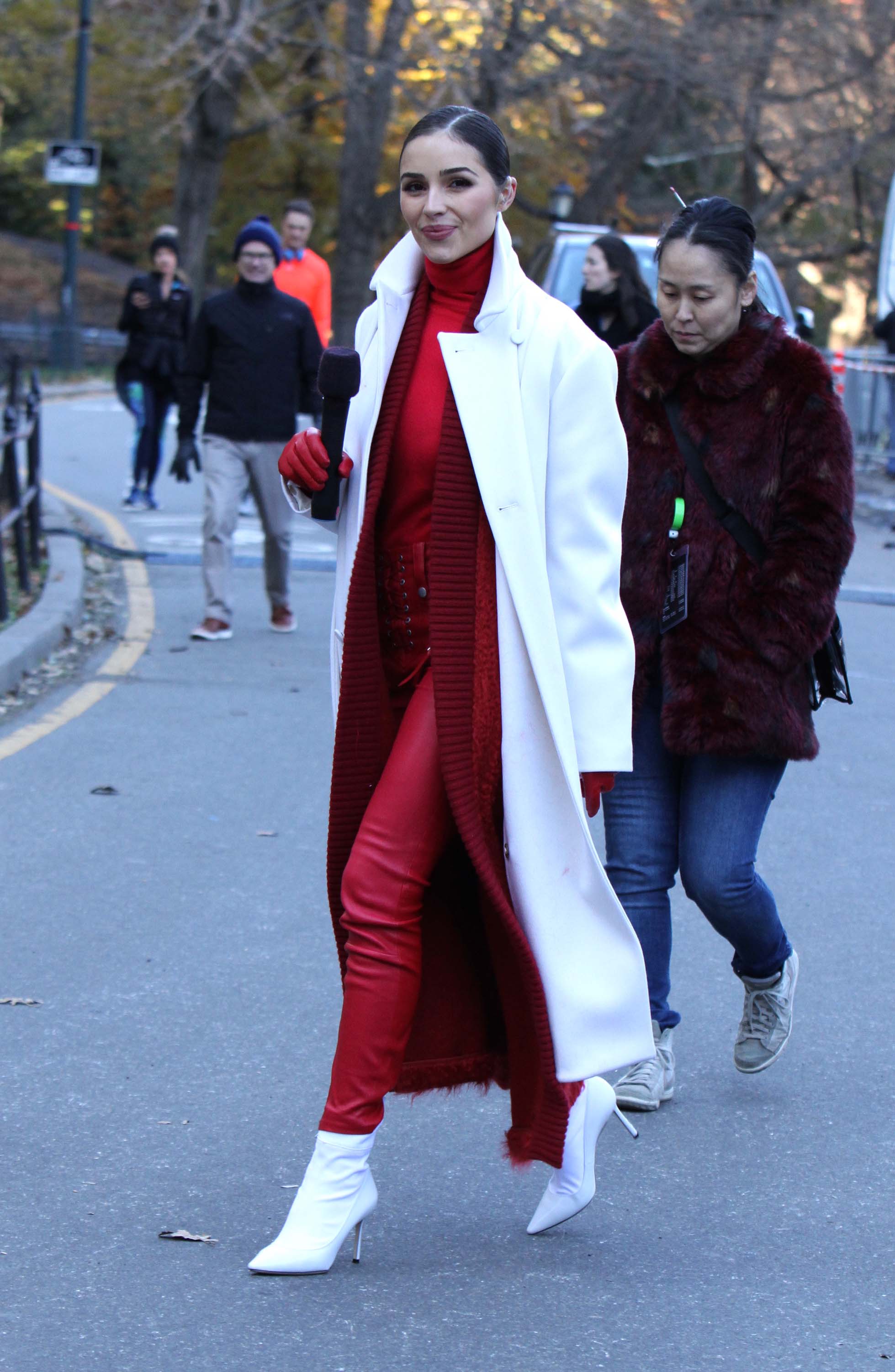 Olivia Culpo attends the Macy’s Thanksgiving Day Parade