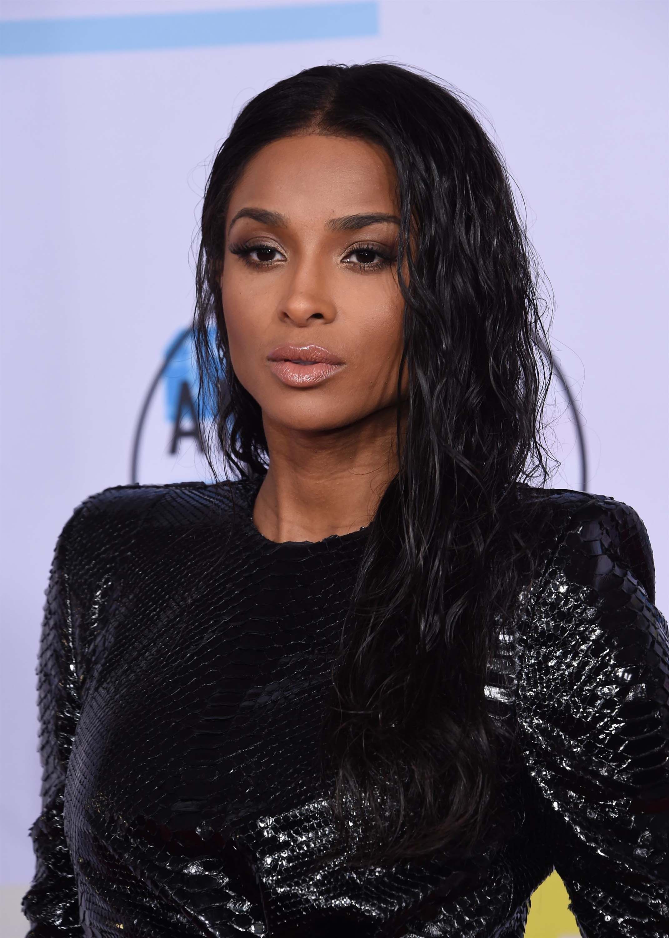 Ciara attends 2017 American Music Awards