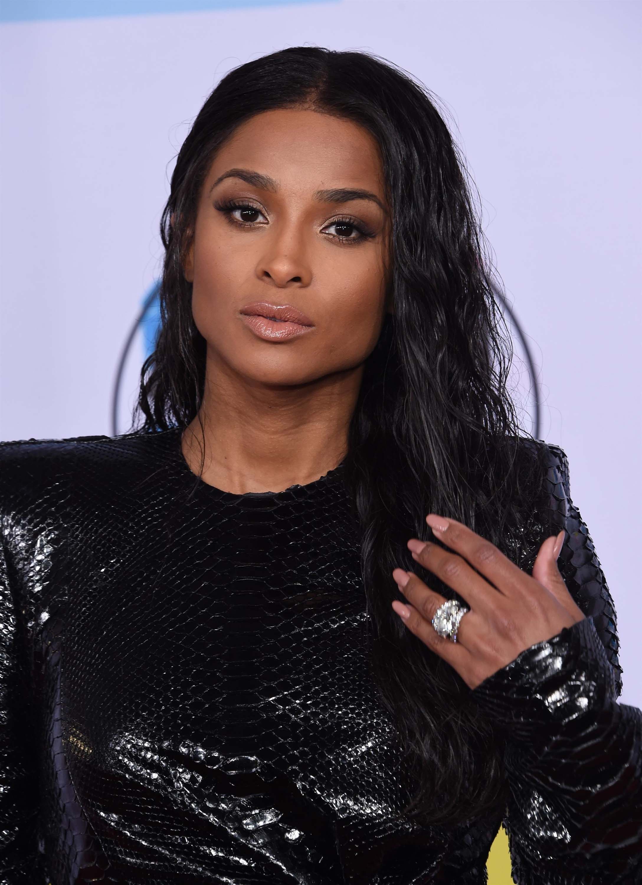 Ciara attends 2017 American Music Awards