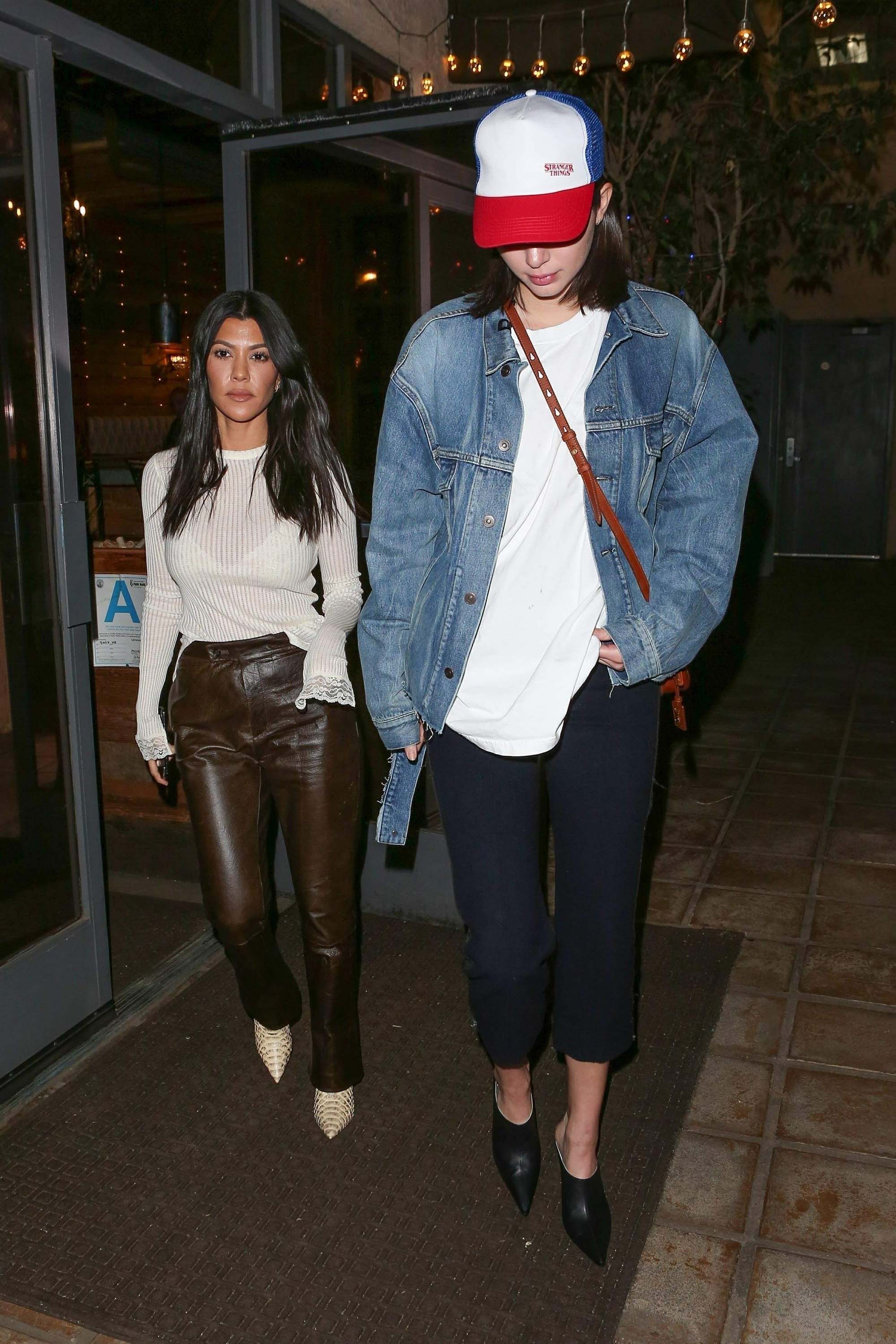 Kourtney Kardashian & Kendall Jenner out together for dinner