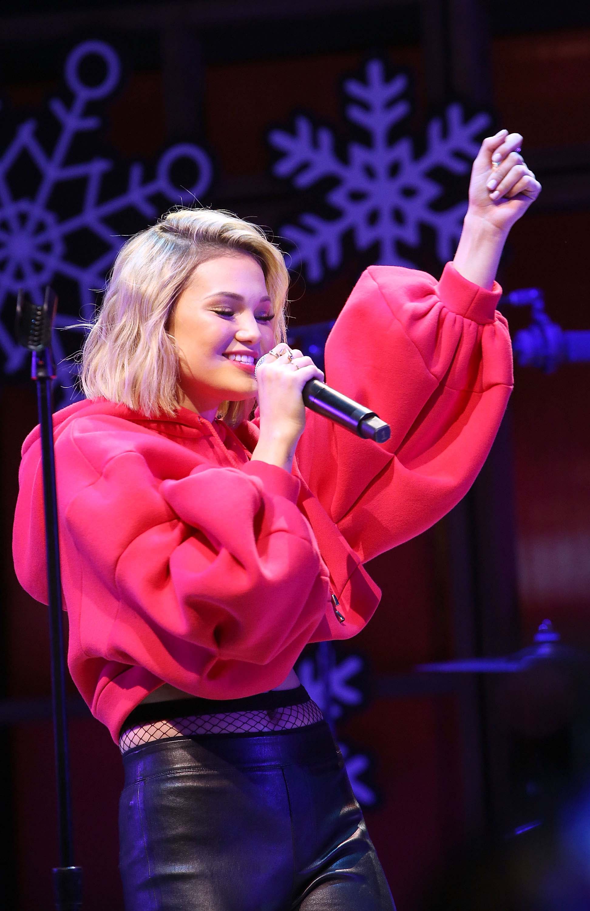 Olivia Holt Live at the Atrium Holiday Concert Series