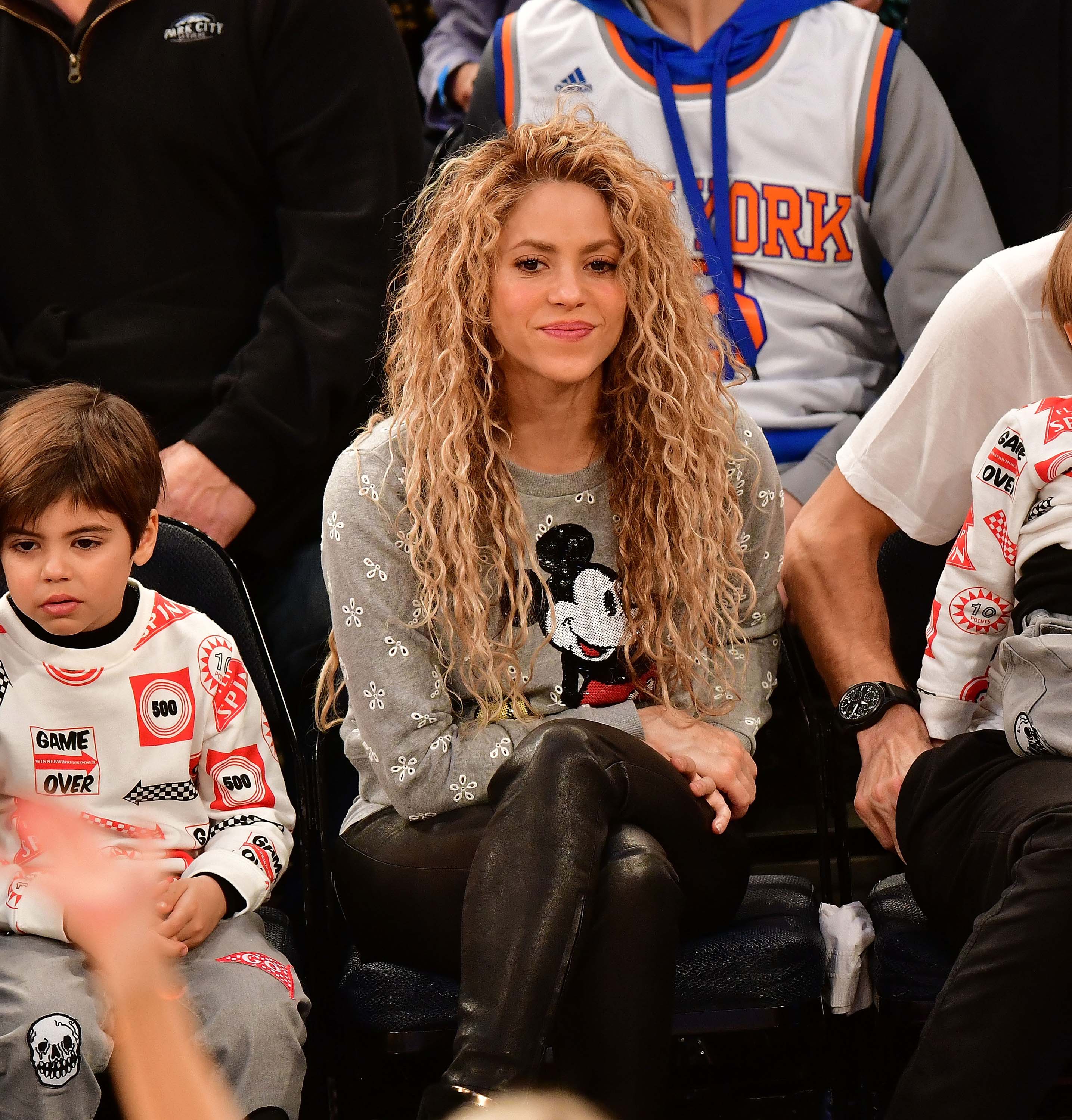 Shakira attends the New York Knicks Vs Philadelphia 76ers game