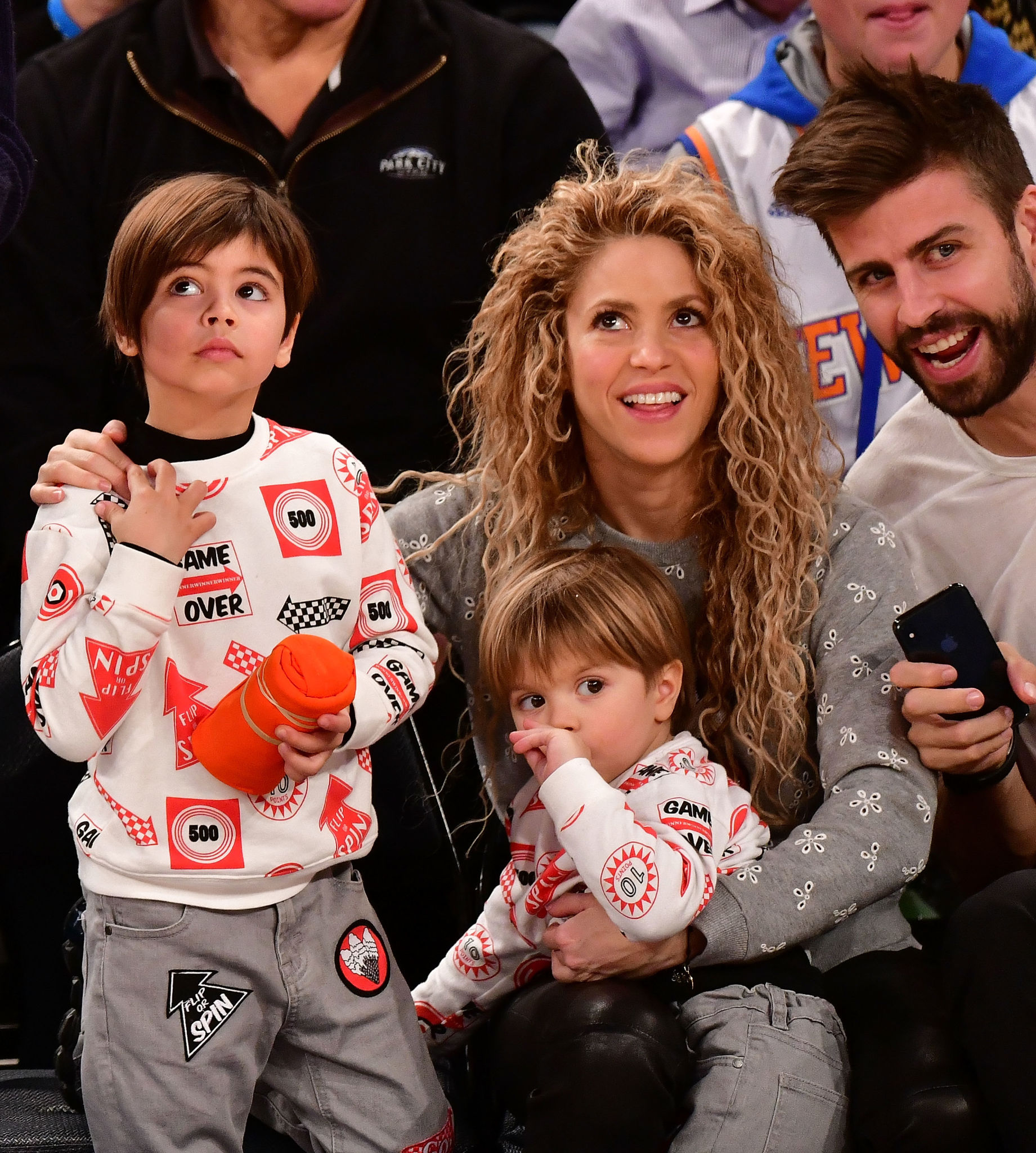 Shakira attends the New York Knicks Vs Philadelphia 76ers game