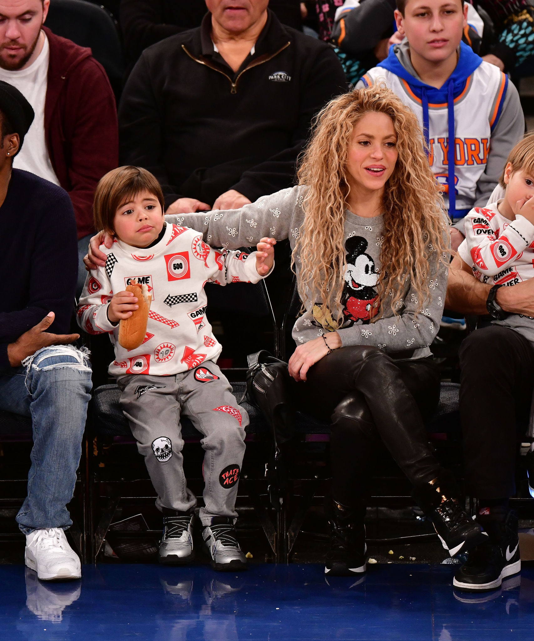 Shakira attends the New York Knicks Vs Philadelphia 76ers game