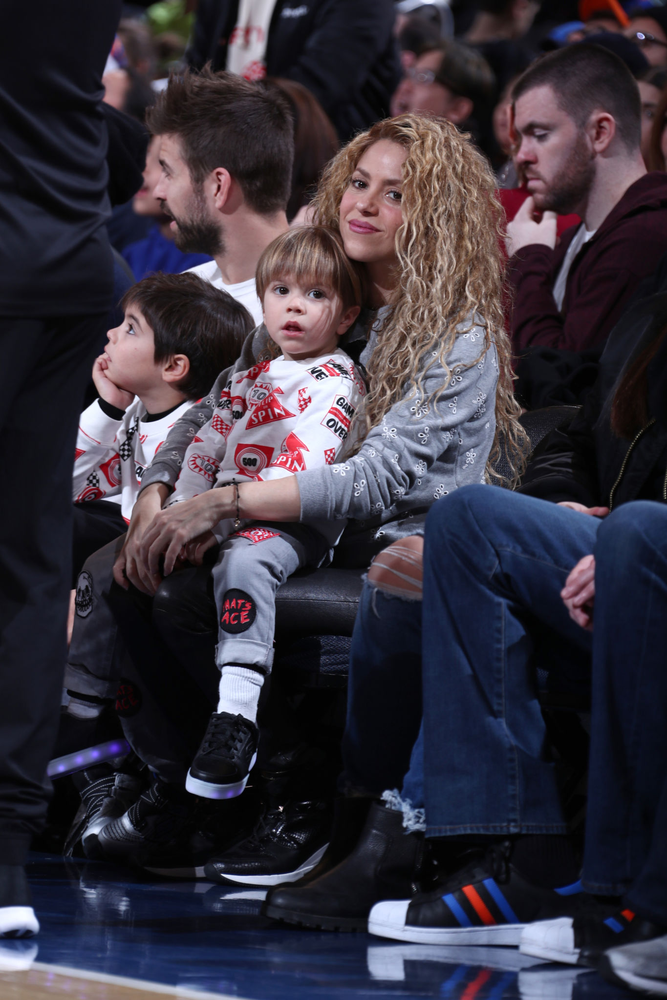 Shakira attends the New York Knicks Vs Philadelphia 76ers game