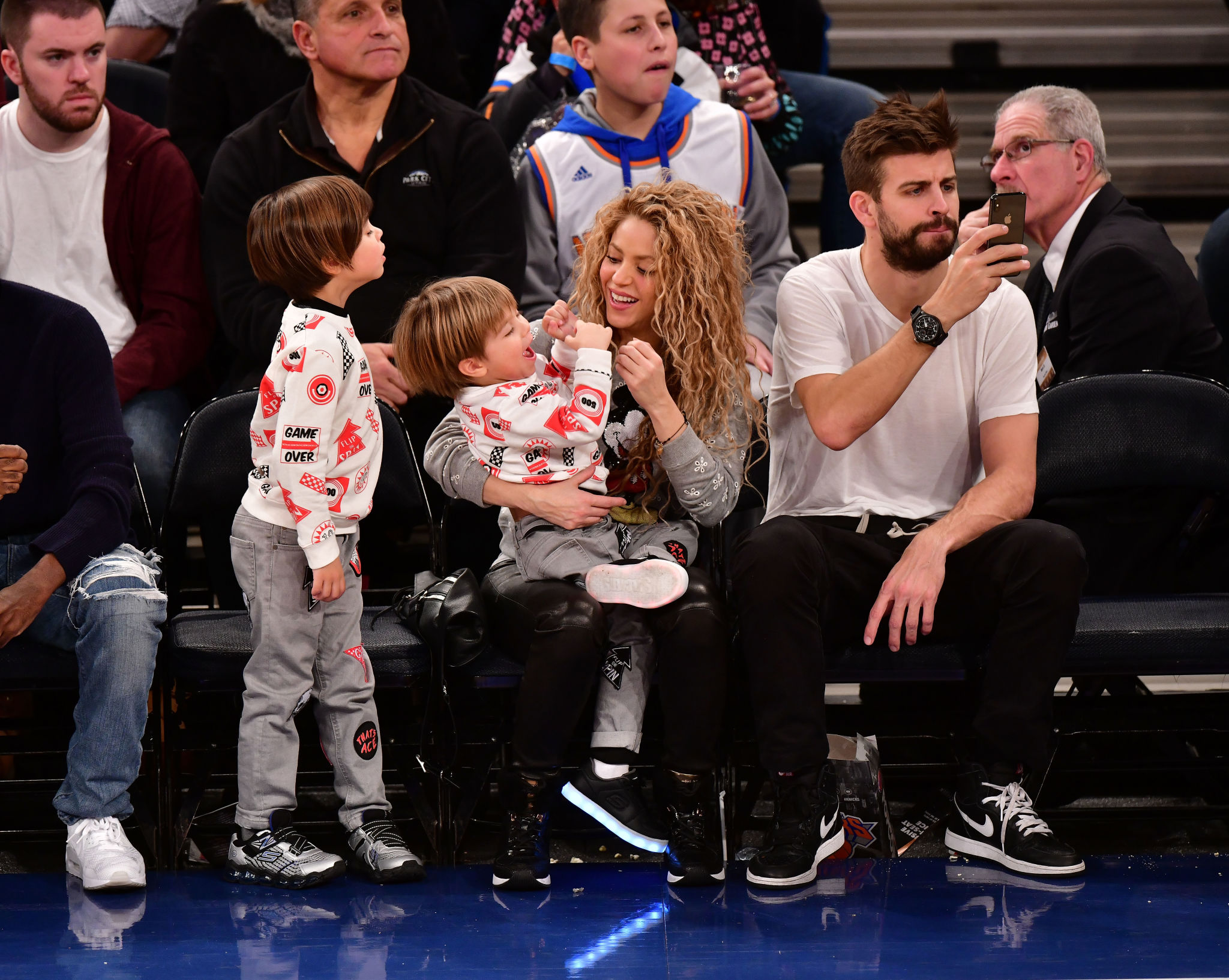 Shakira attends the New York Knicks Vs Philadelphia 76ers game