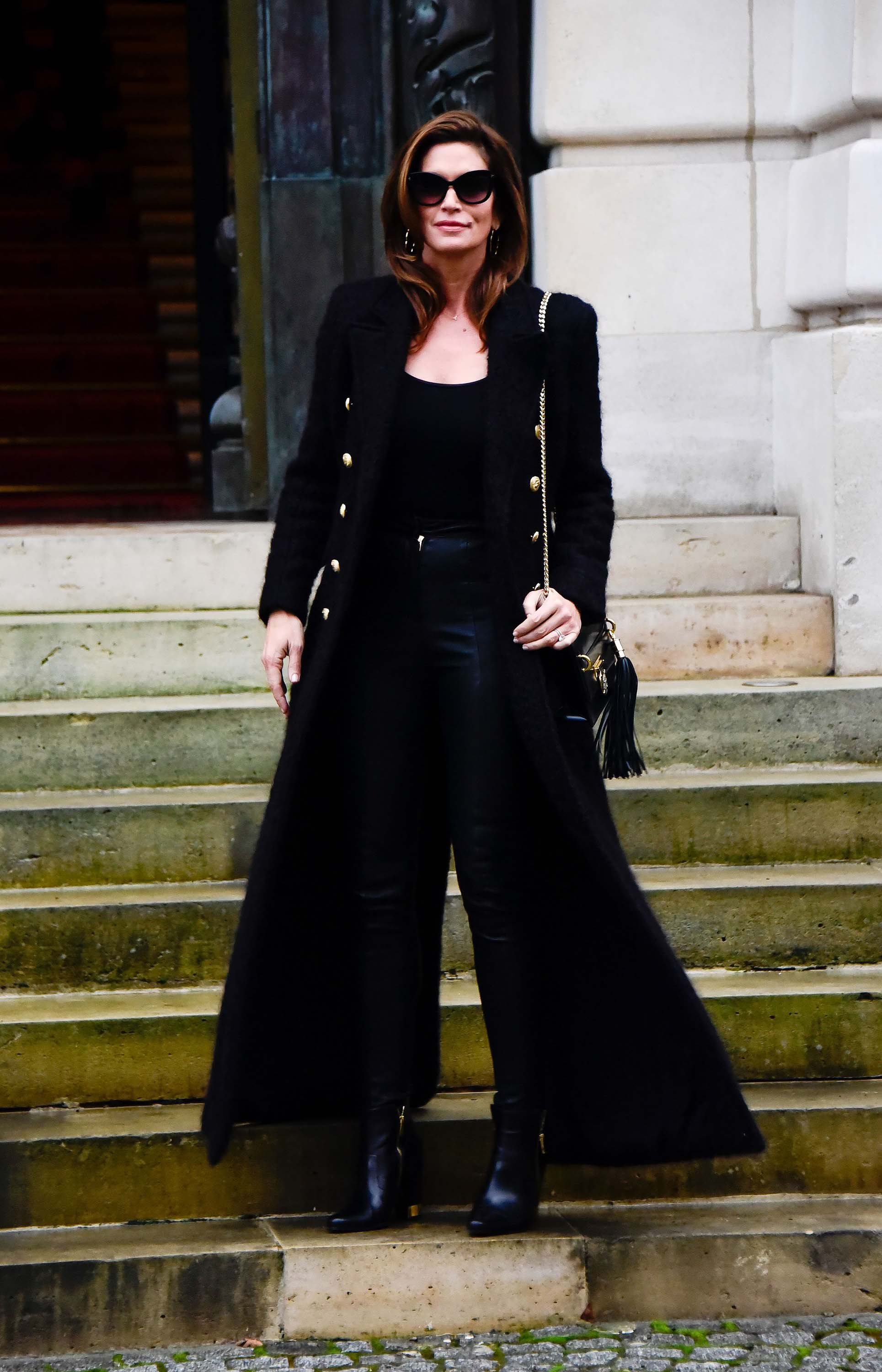 Cindy Crawford attends Balmain Menswear