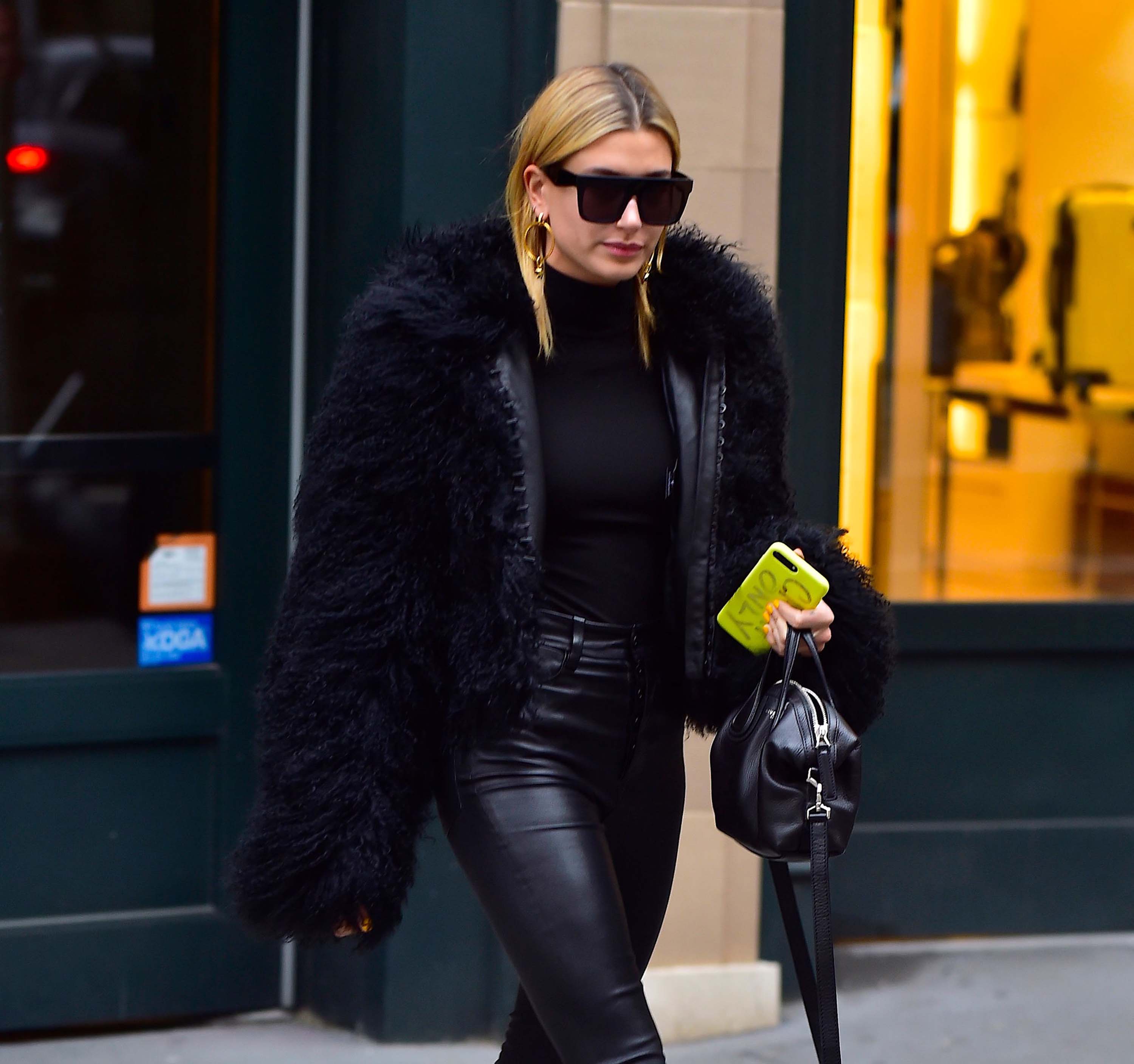 Hailey Baldwin out in NYC