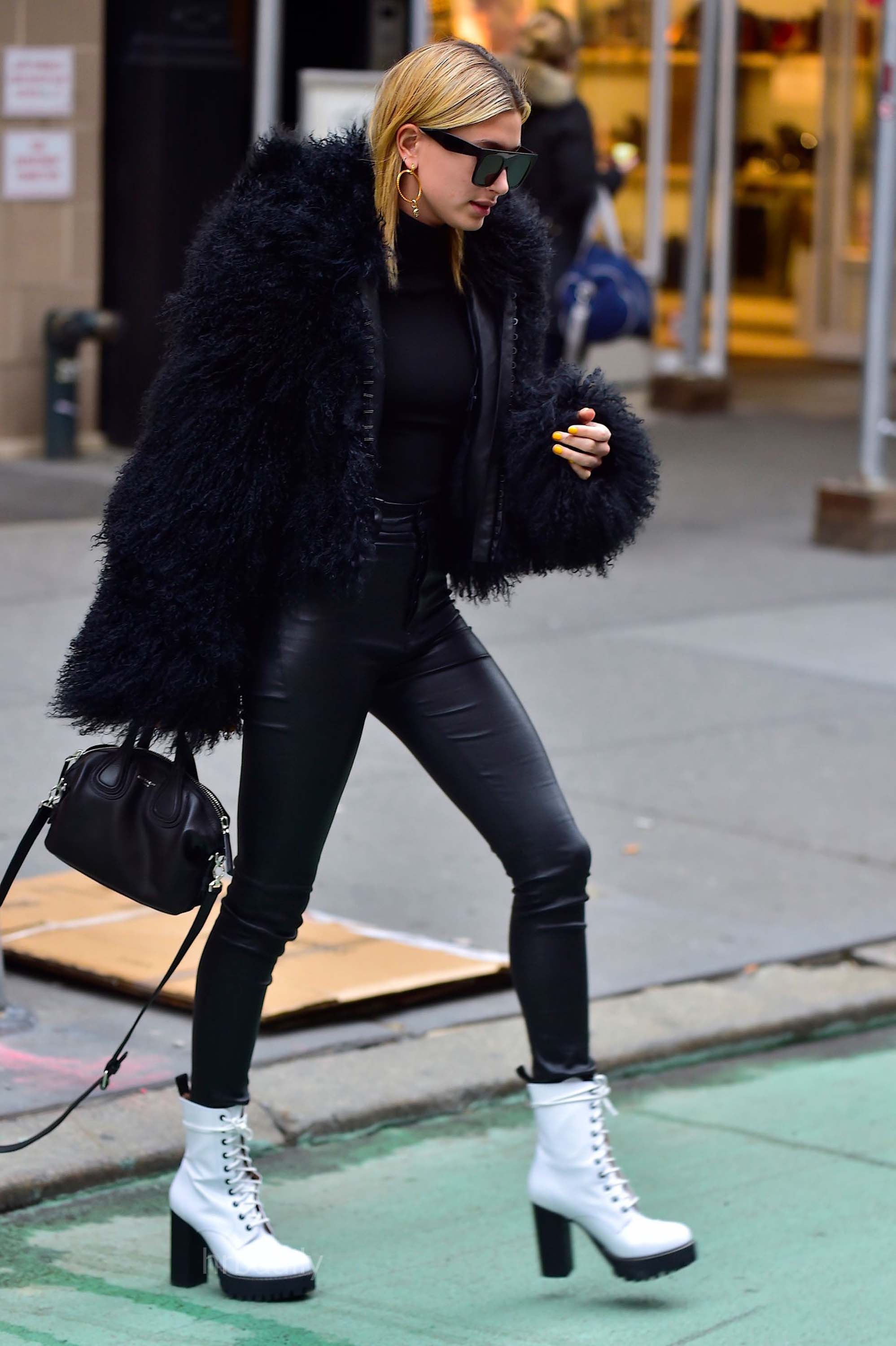 Hailey Baldwin out in NYC