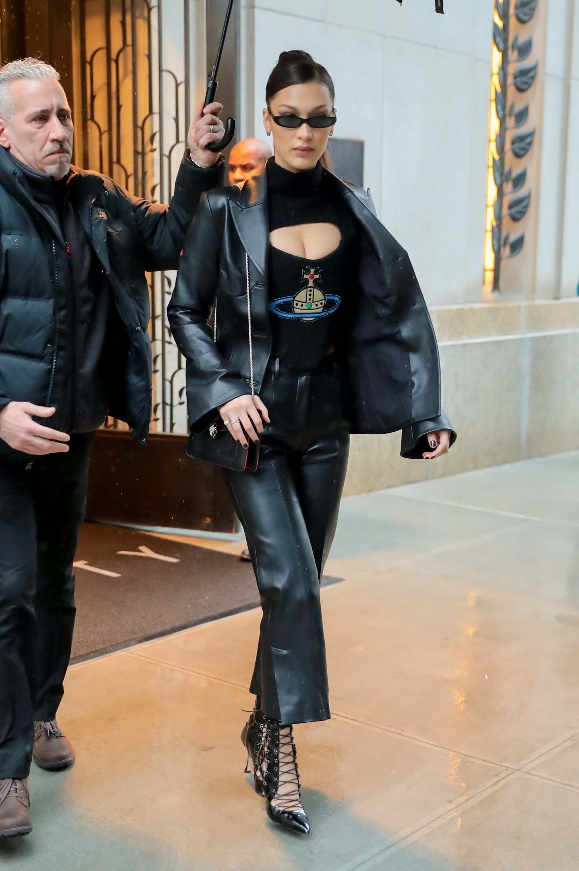 Bella Hadid leaves her apartment