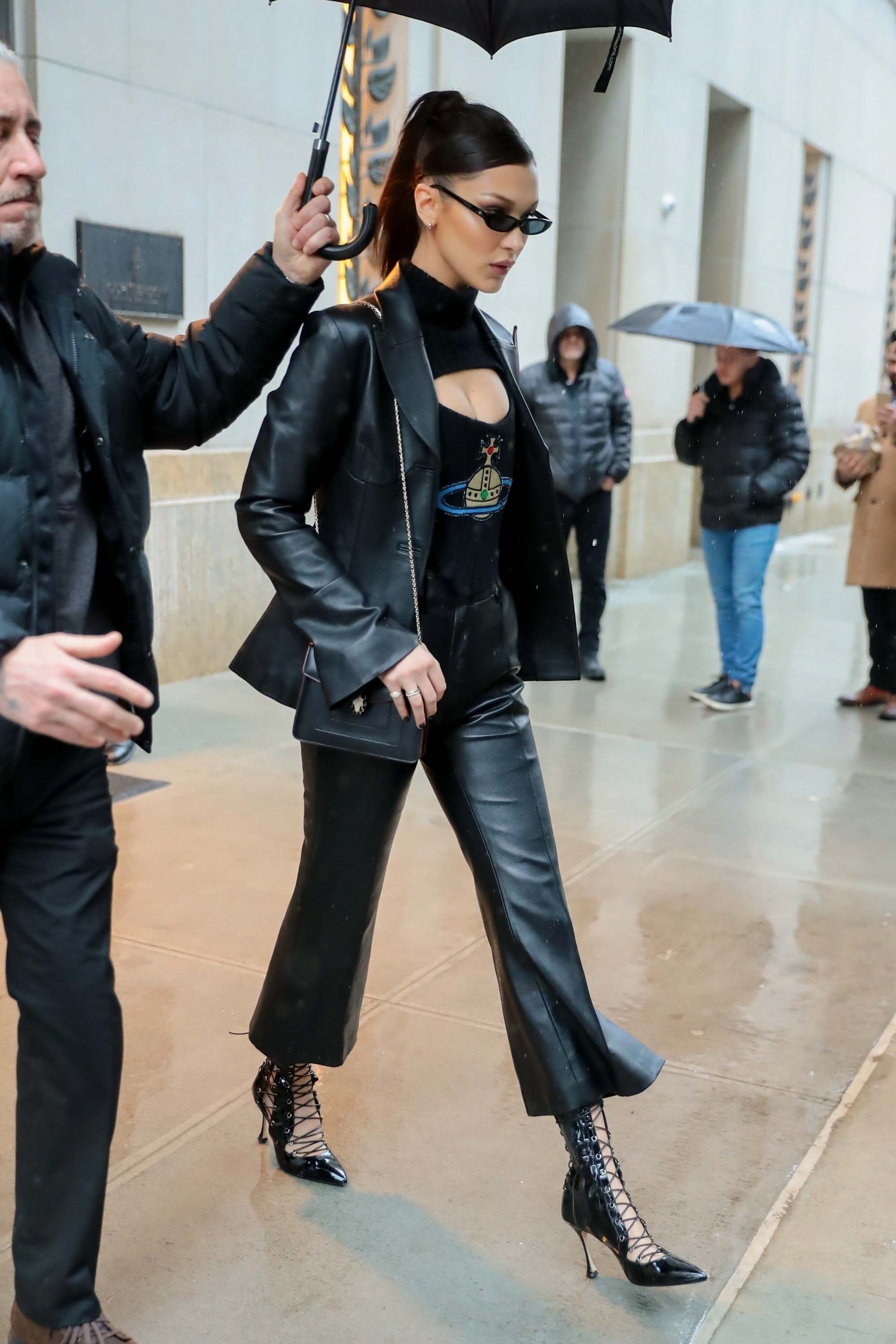 Bella Hadid leaves her apartment