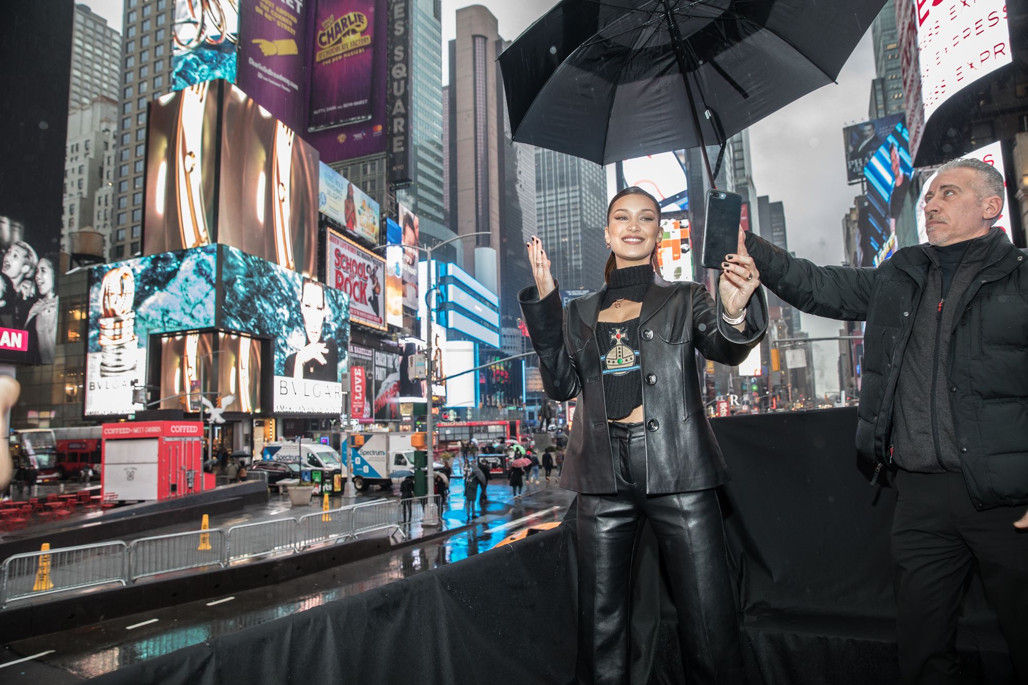 Bella Hadid leaves her apartment