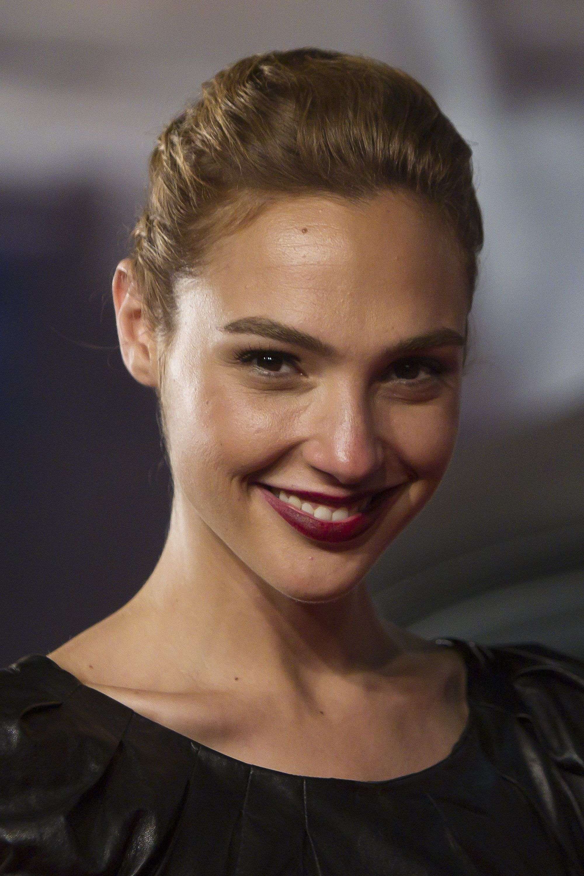Gal Gadot attends Fast and Furious 5 at Cinepolis Lagoon