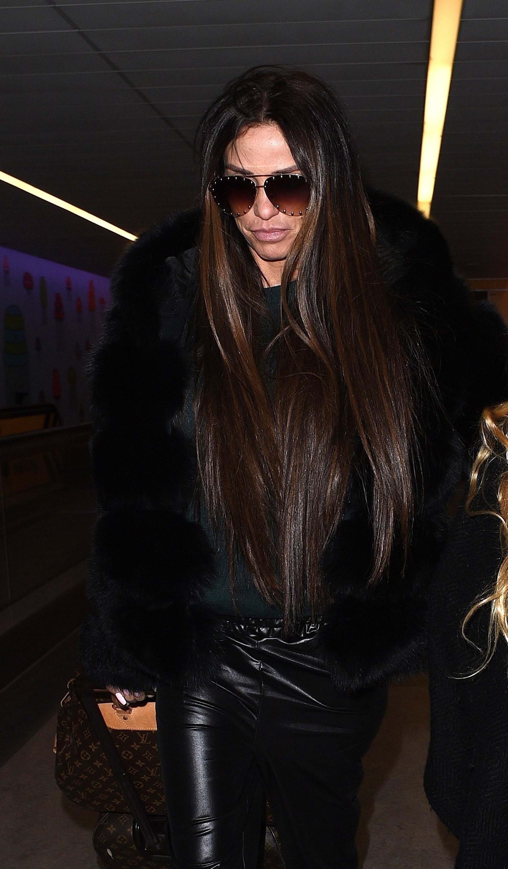 Katie Price flies out of London Gatwick