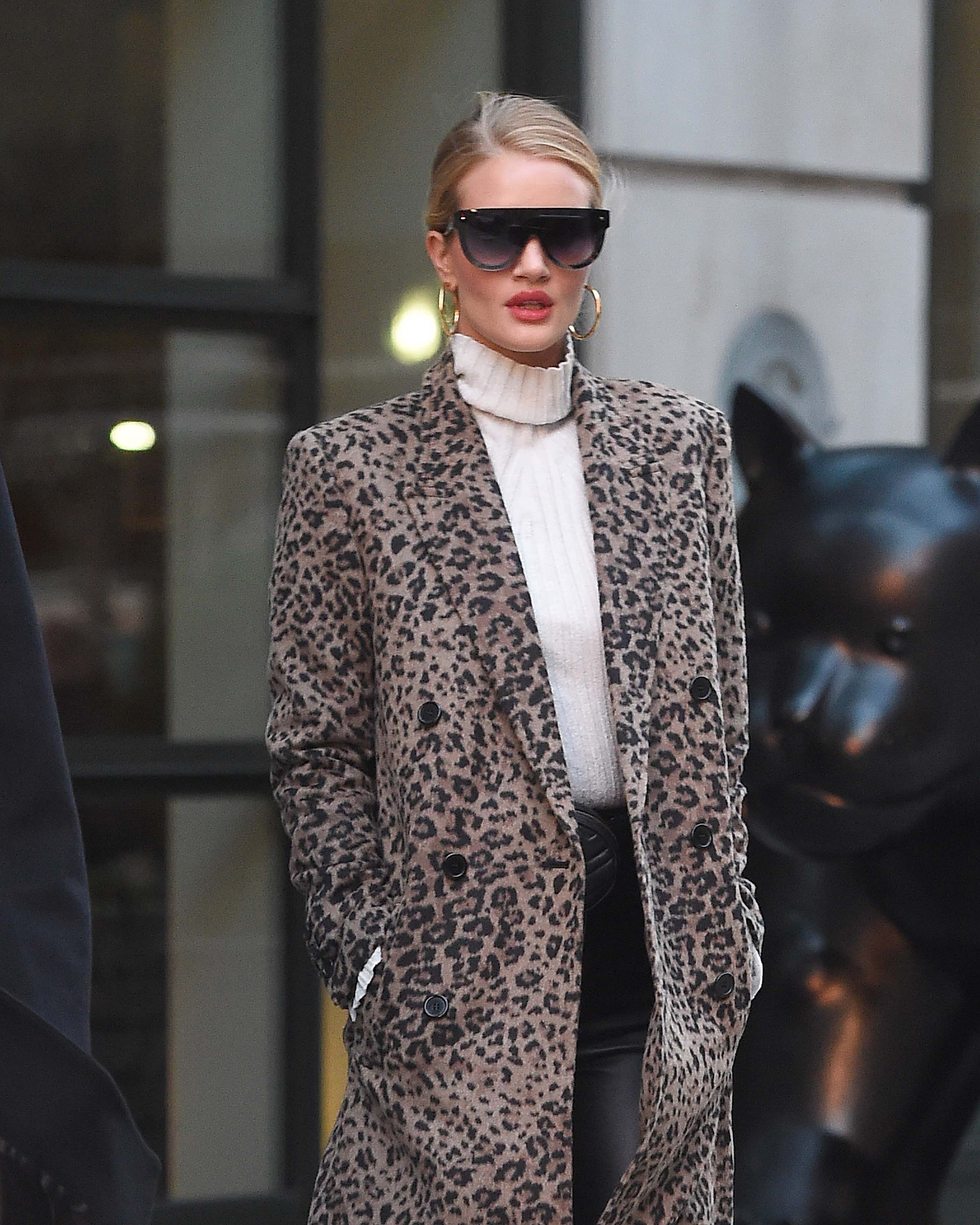 Rosie Huntington-Whiteley out in SoHo