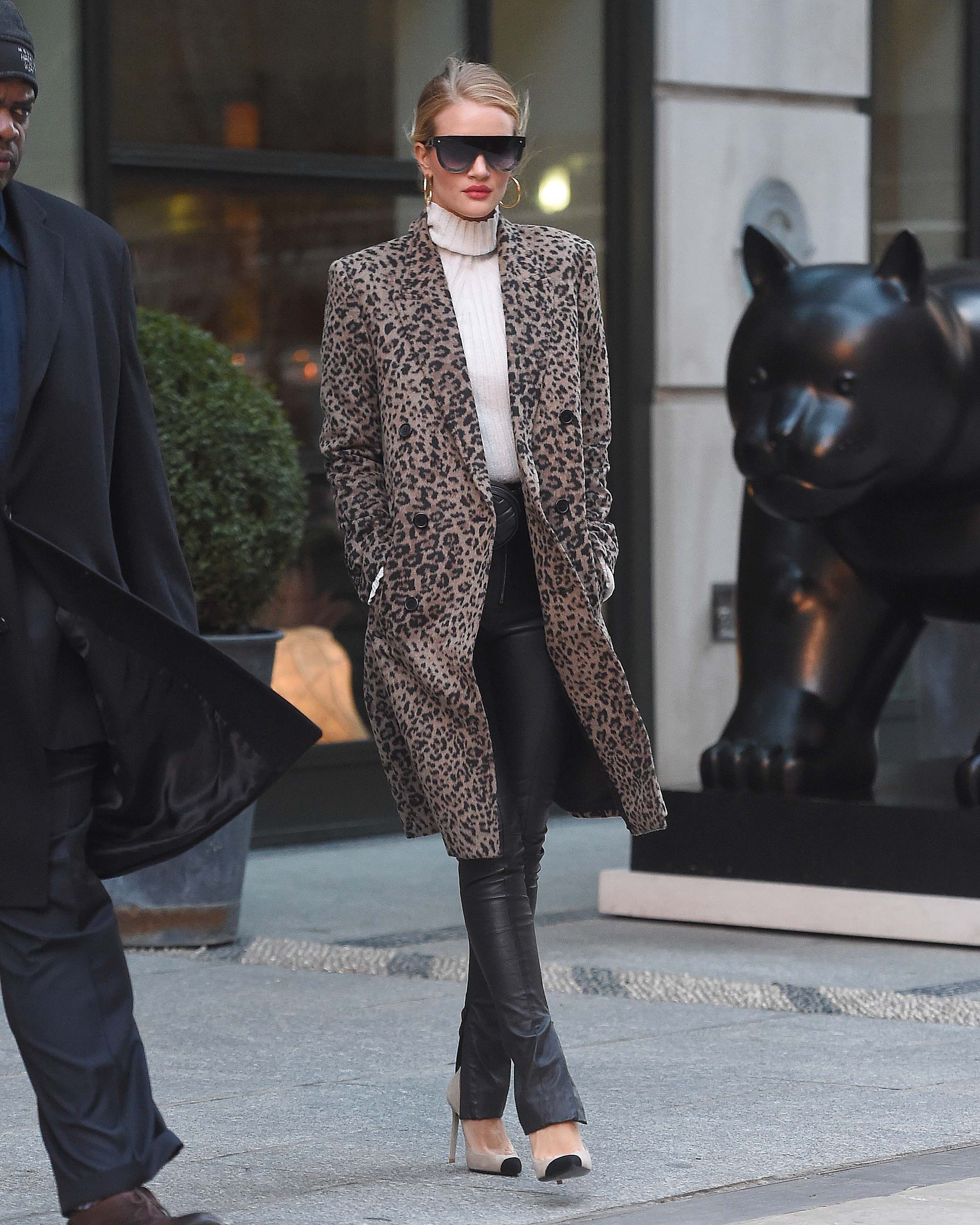 Rosie Huntington-Whiteley out in SoHo