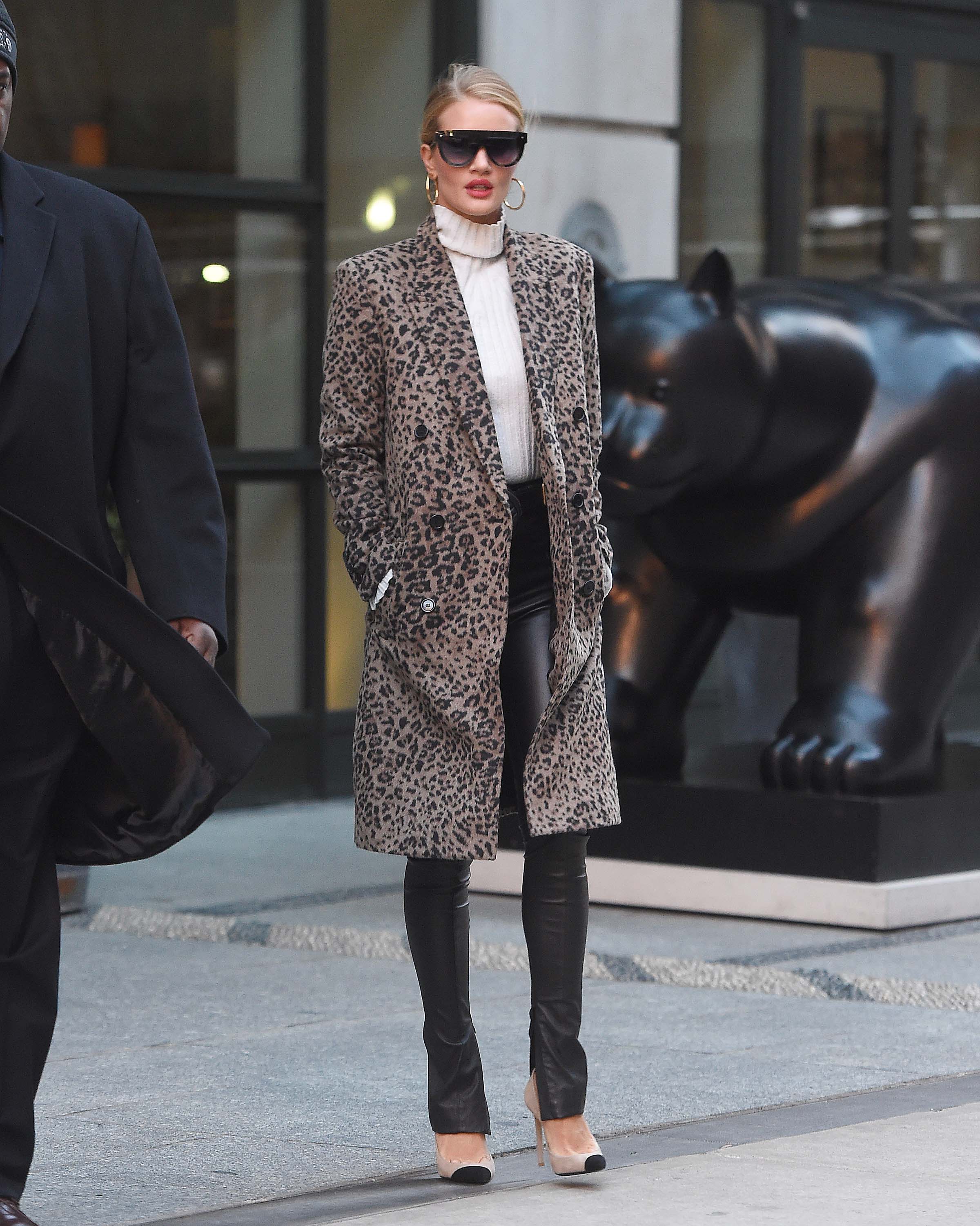 Rosie Huntington-Whiteley out in SoHo