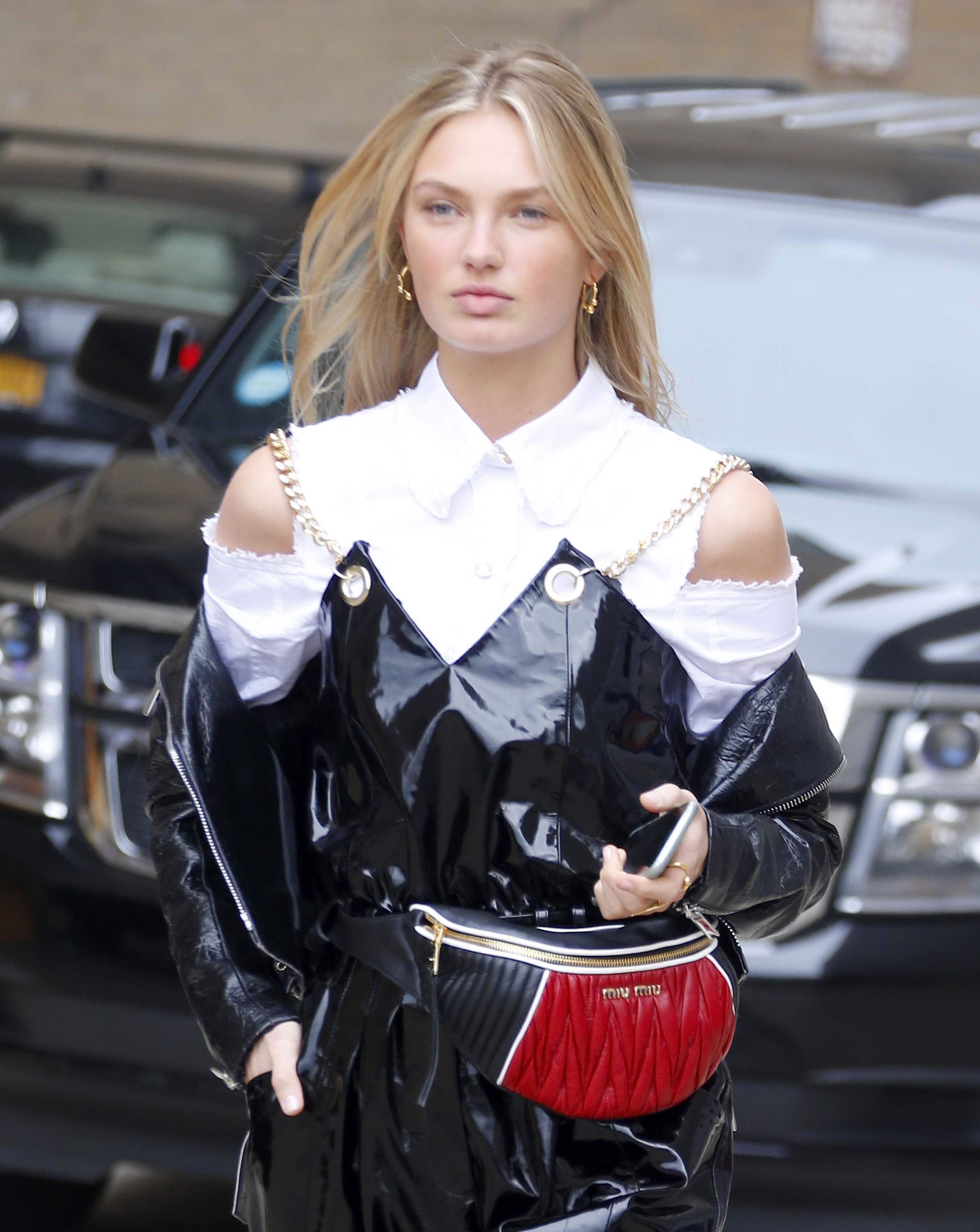 Romee Strijd attends Ralph Lauren AW18 at Skylight Clarkson