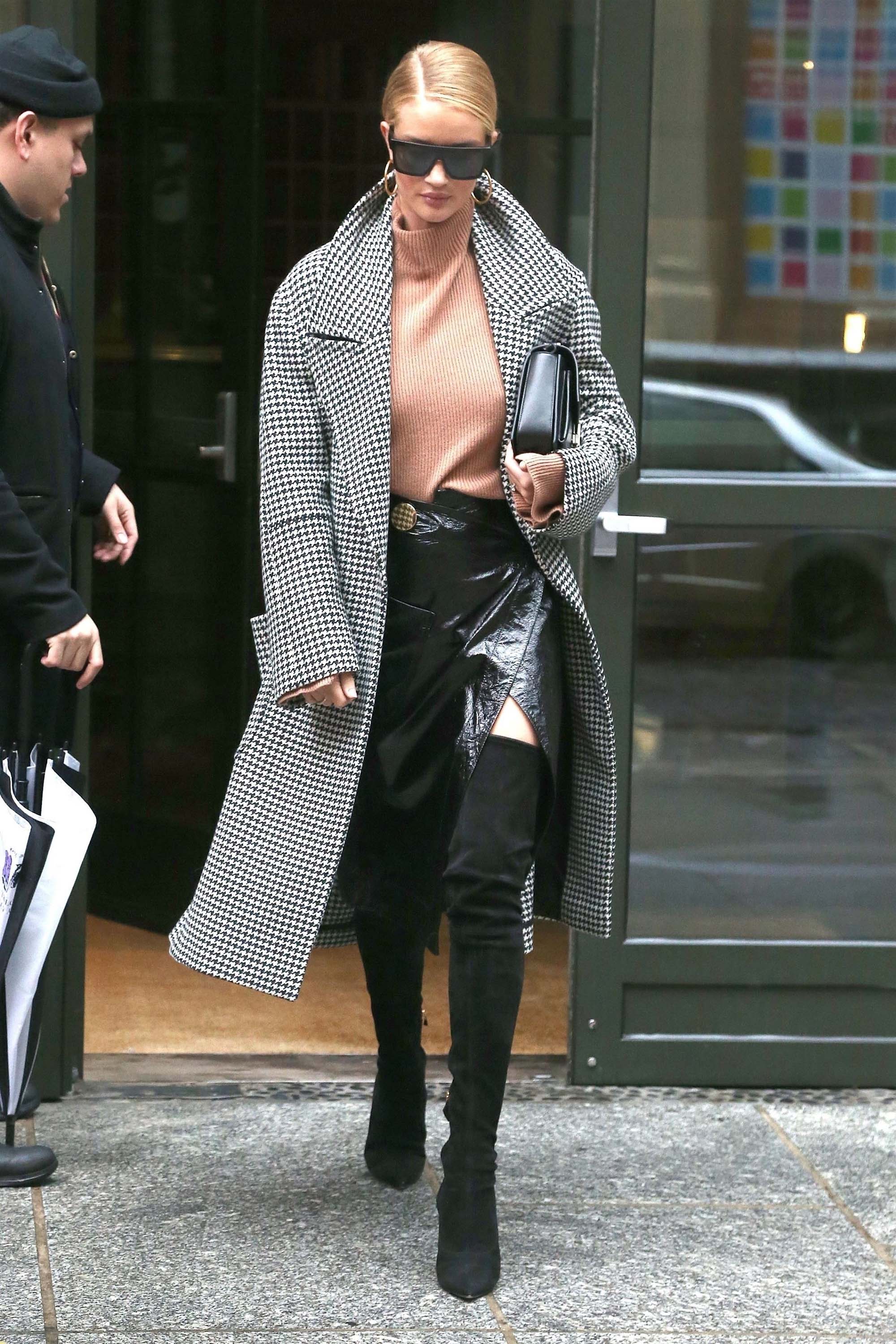 Rosie Huntington Whiteley seen leaving her hotel