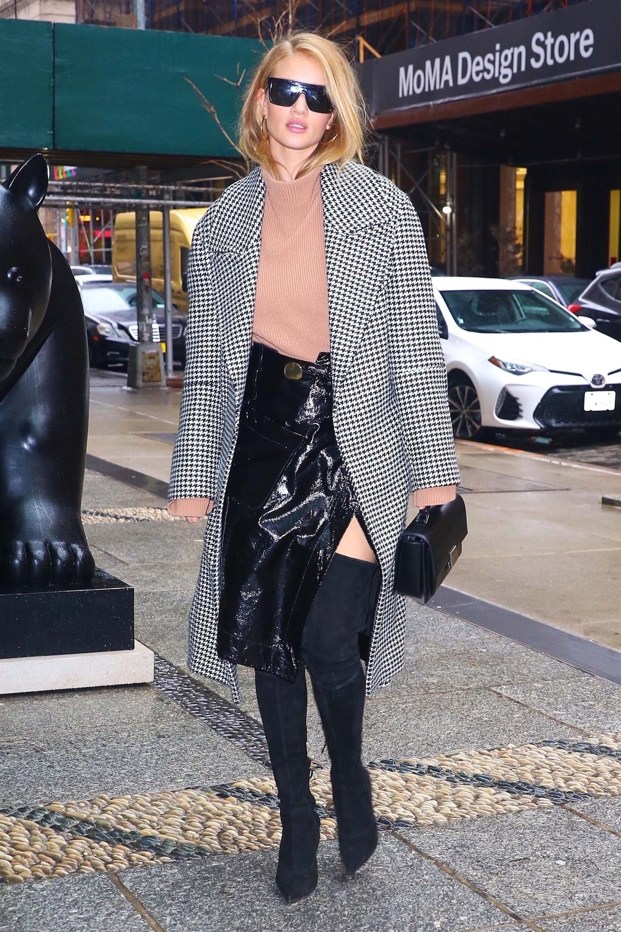 Rosie Huntington Whiteley seen leaving her hotel