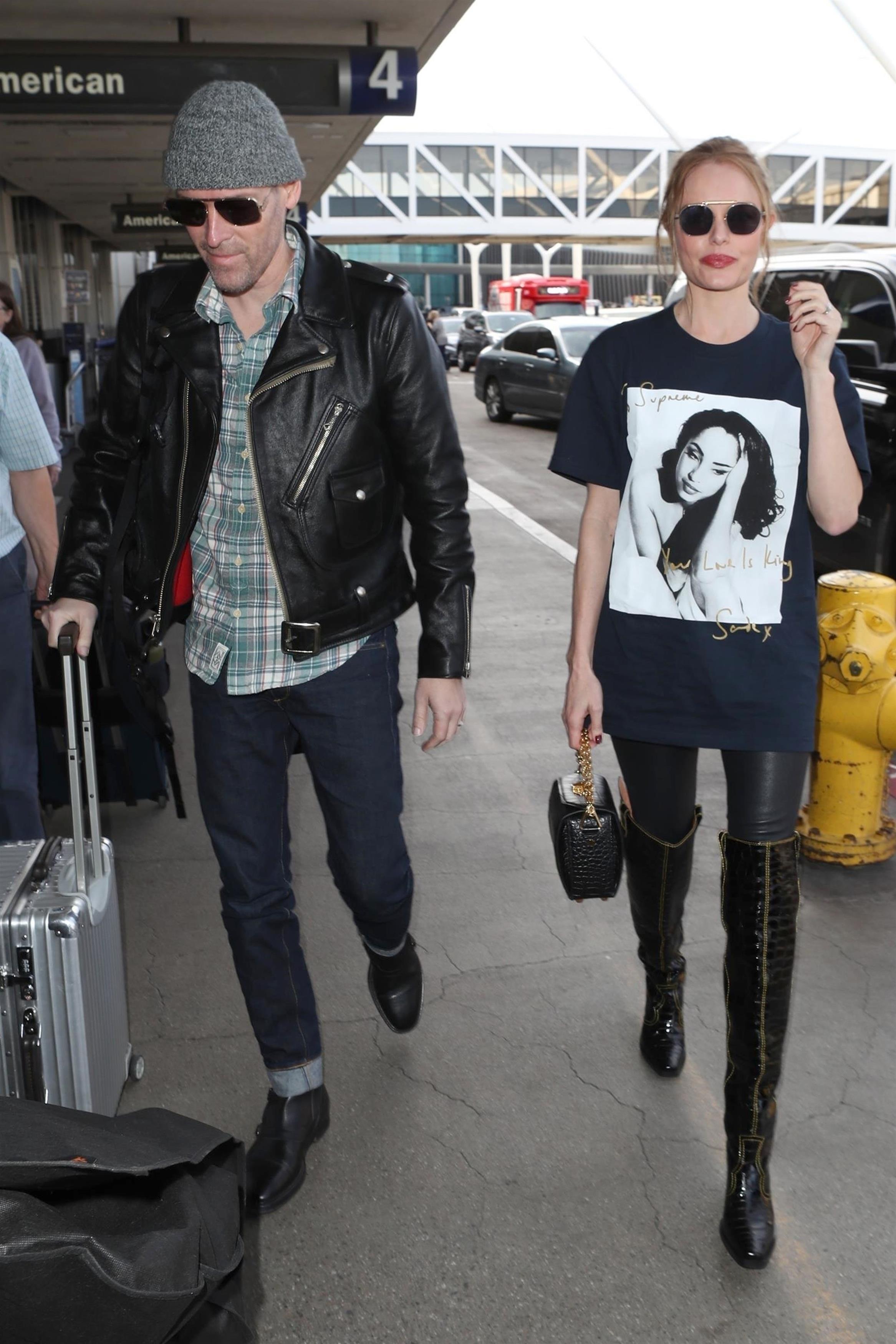 Kate Bosworth at LAX