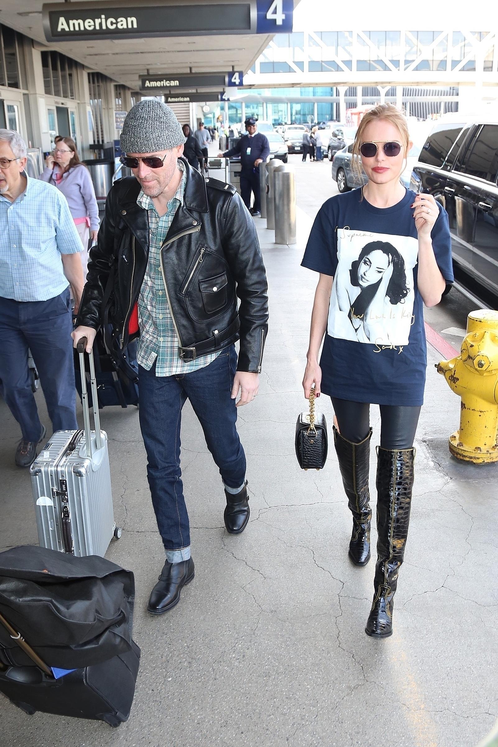 Kate Bosworth at LAX