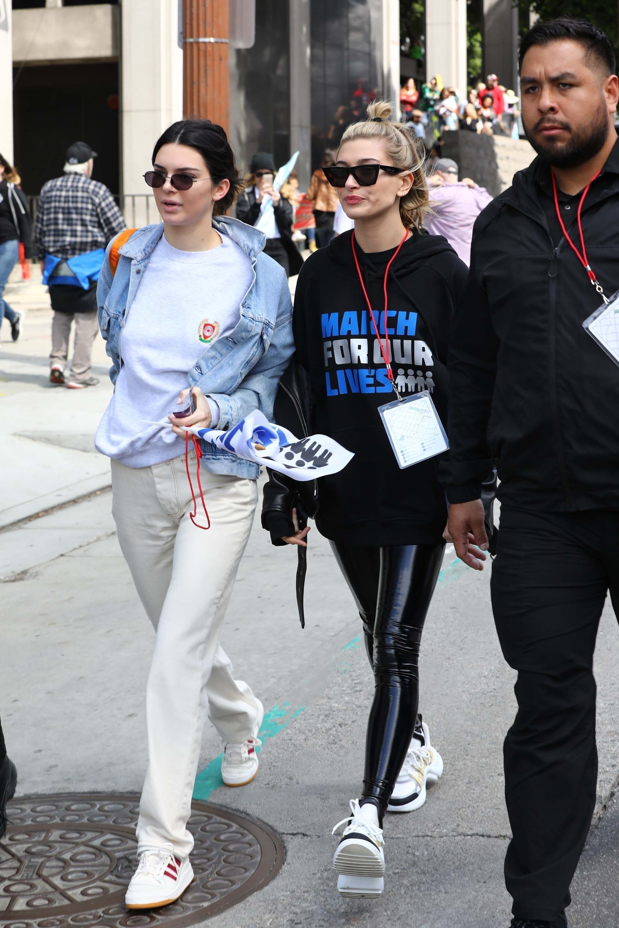 Hailey Baldwin marches at the anti-gun ‘March For Our Lives’