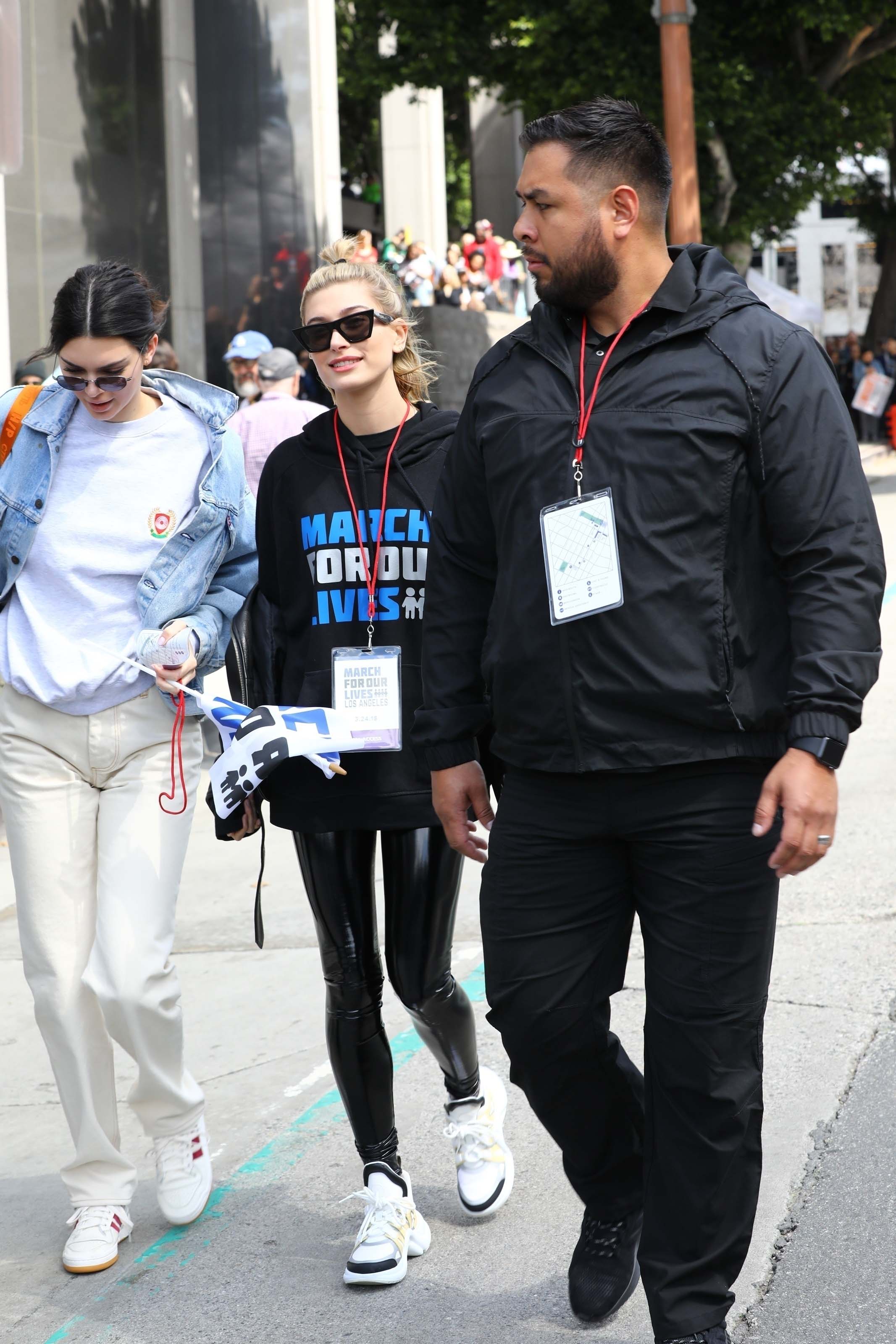 Hailey Baldwin marches at the anti-gun ‘March For Our Lives’