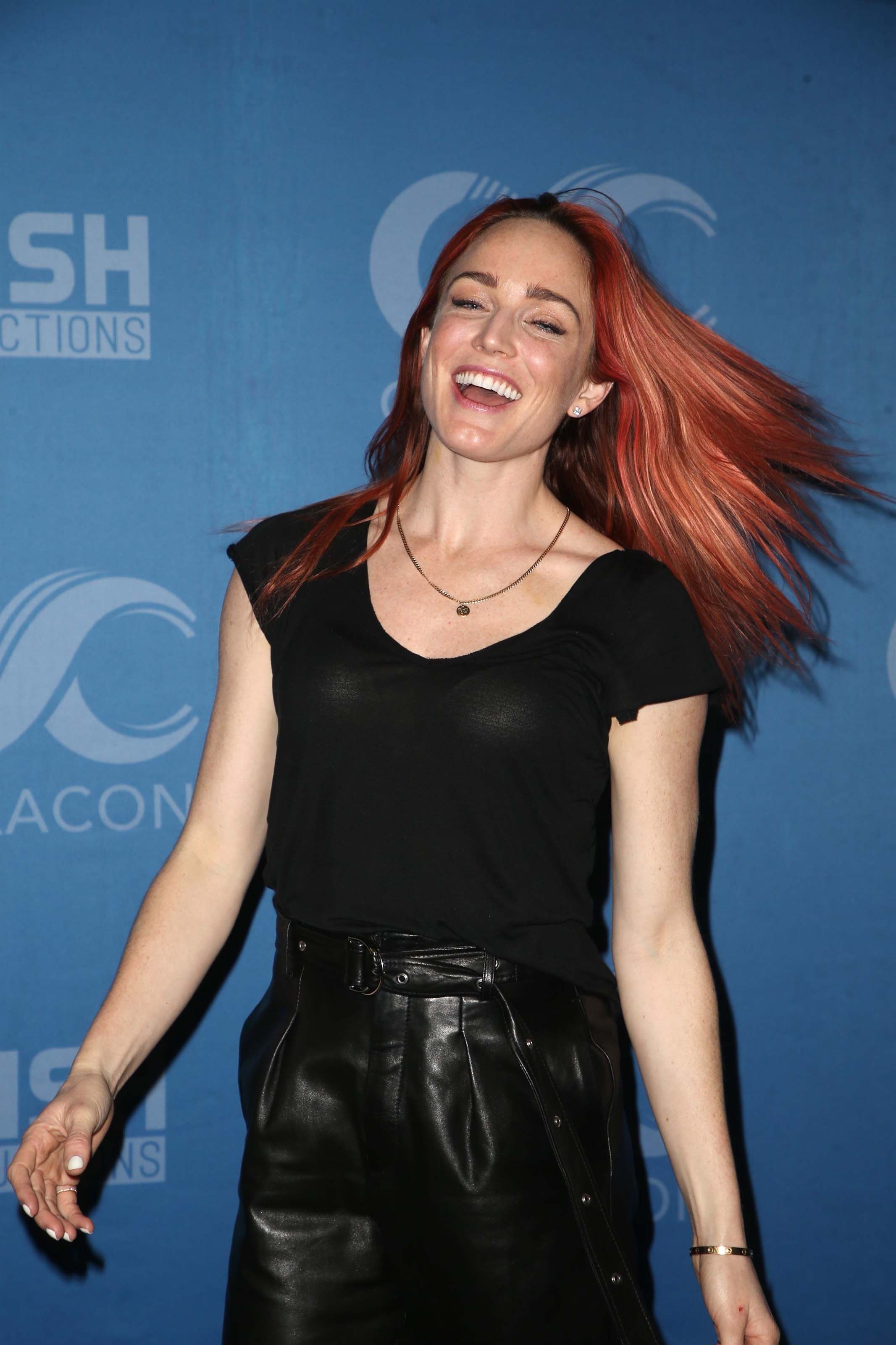 Caity Lotz at ClexaCon Day 3