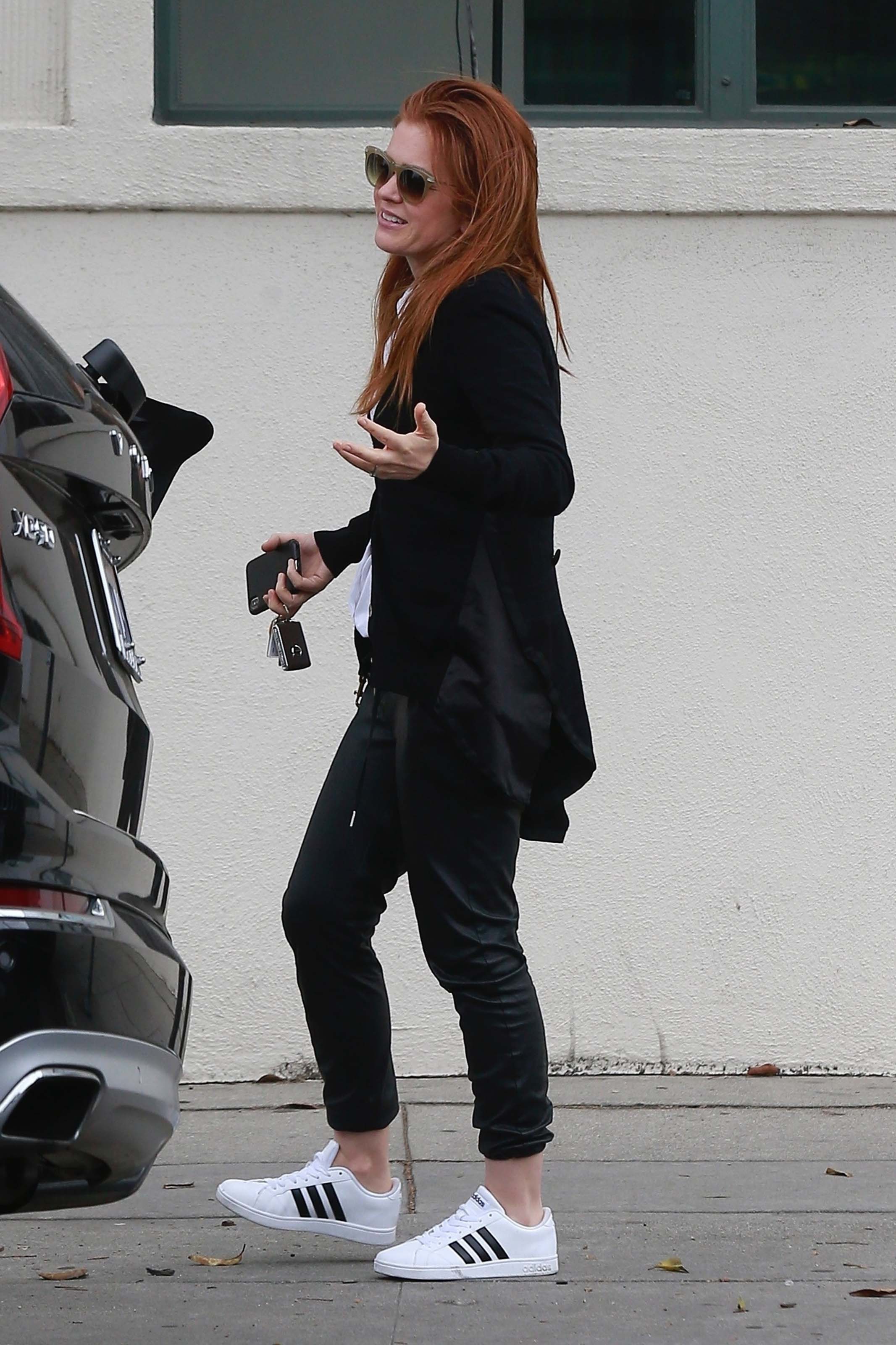 Isla Fisher running errands in Beverly Hills