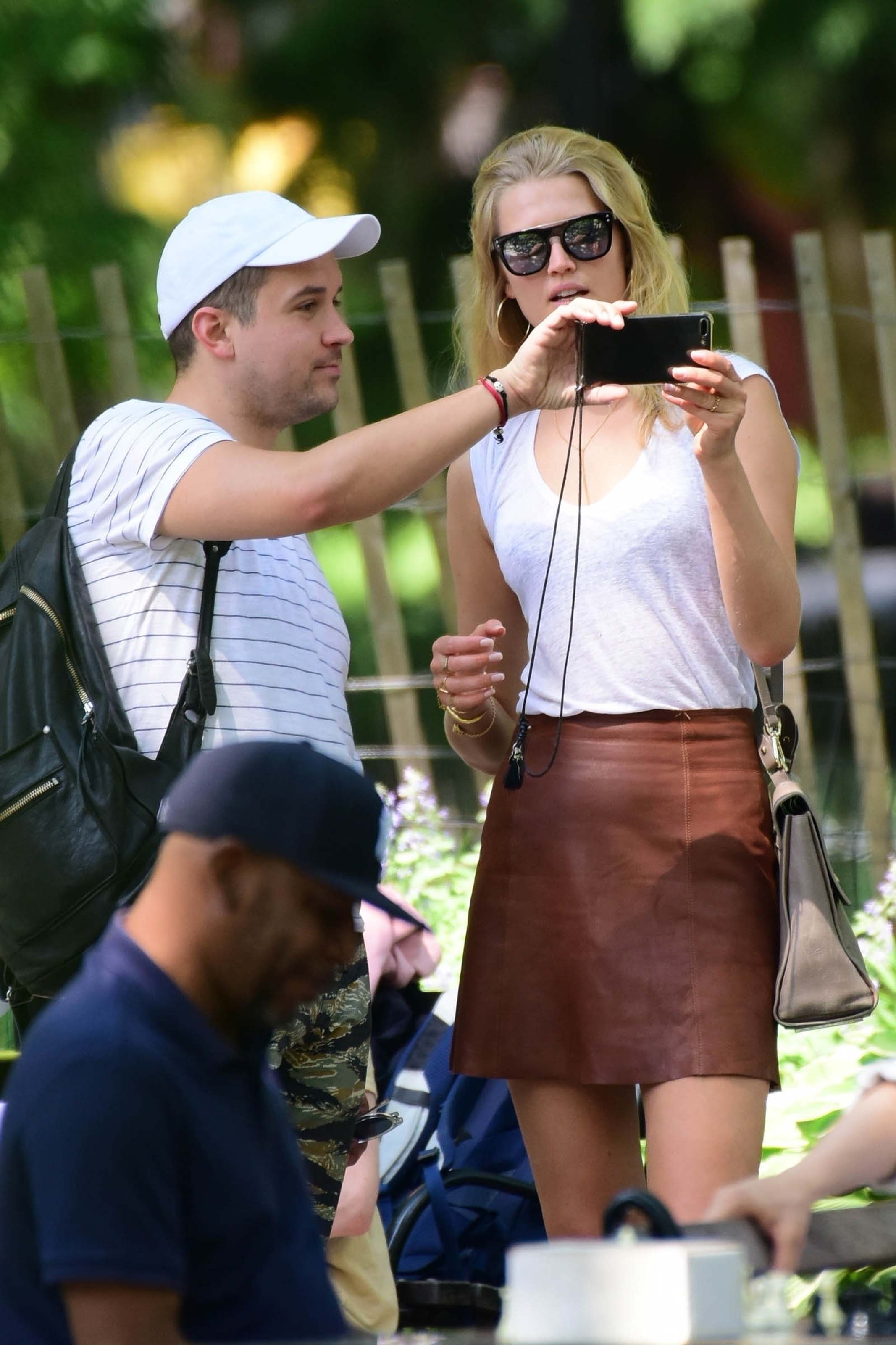 Toni Garrn seen in NYC