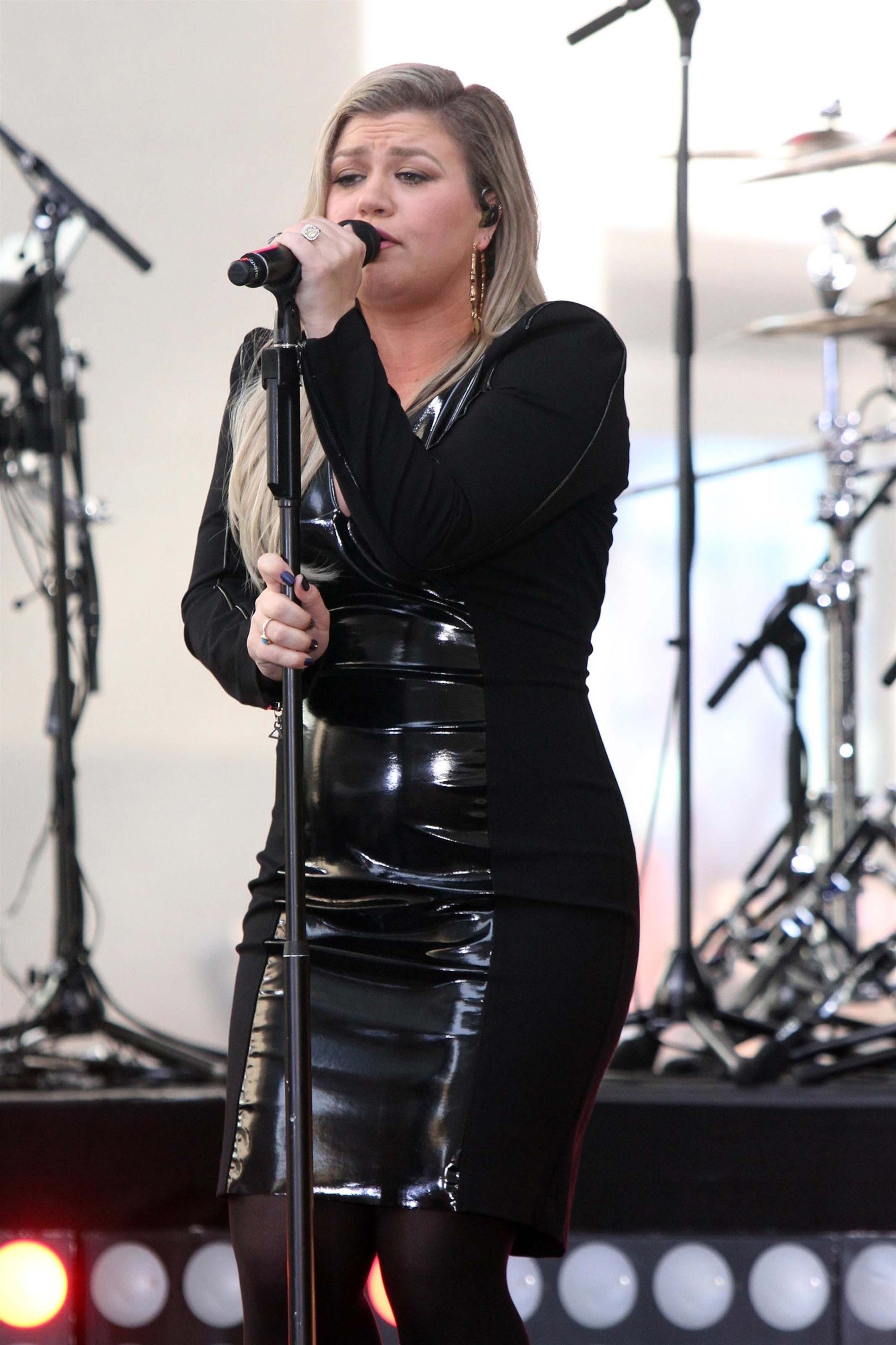 Kelly Clarkson attends NBC’s “Today” Show Concert Series