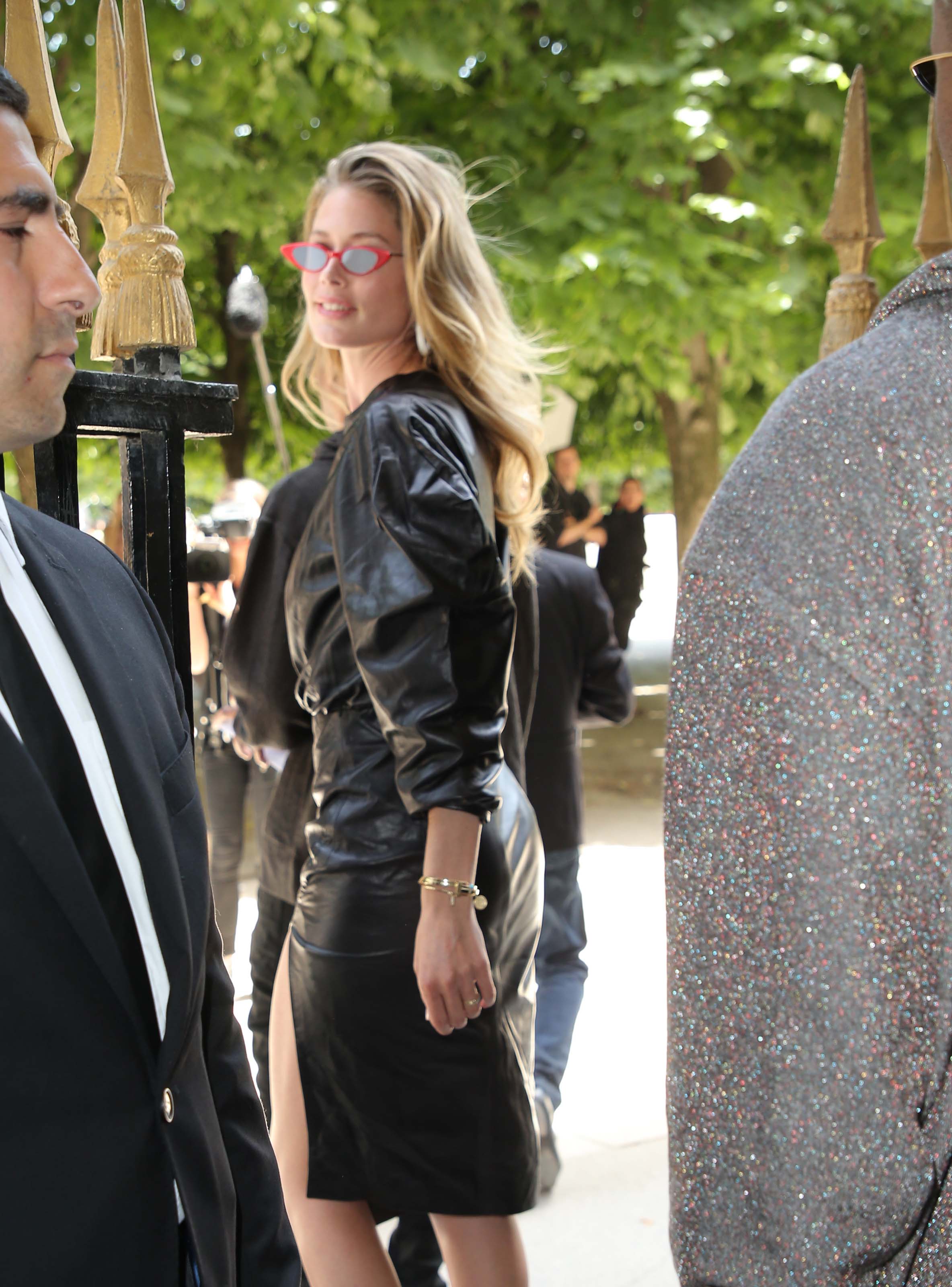 Doutzen Kroes attends Louis Vuitton show