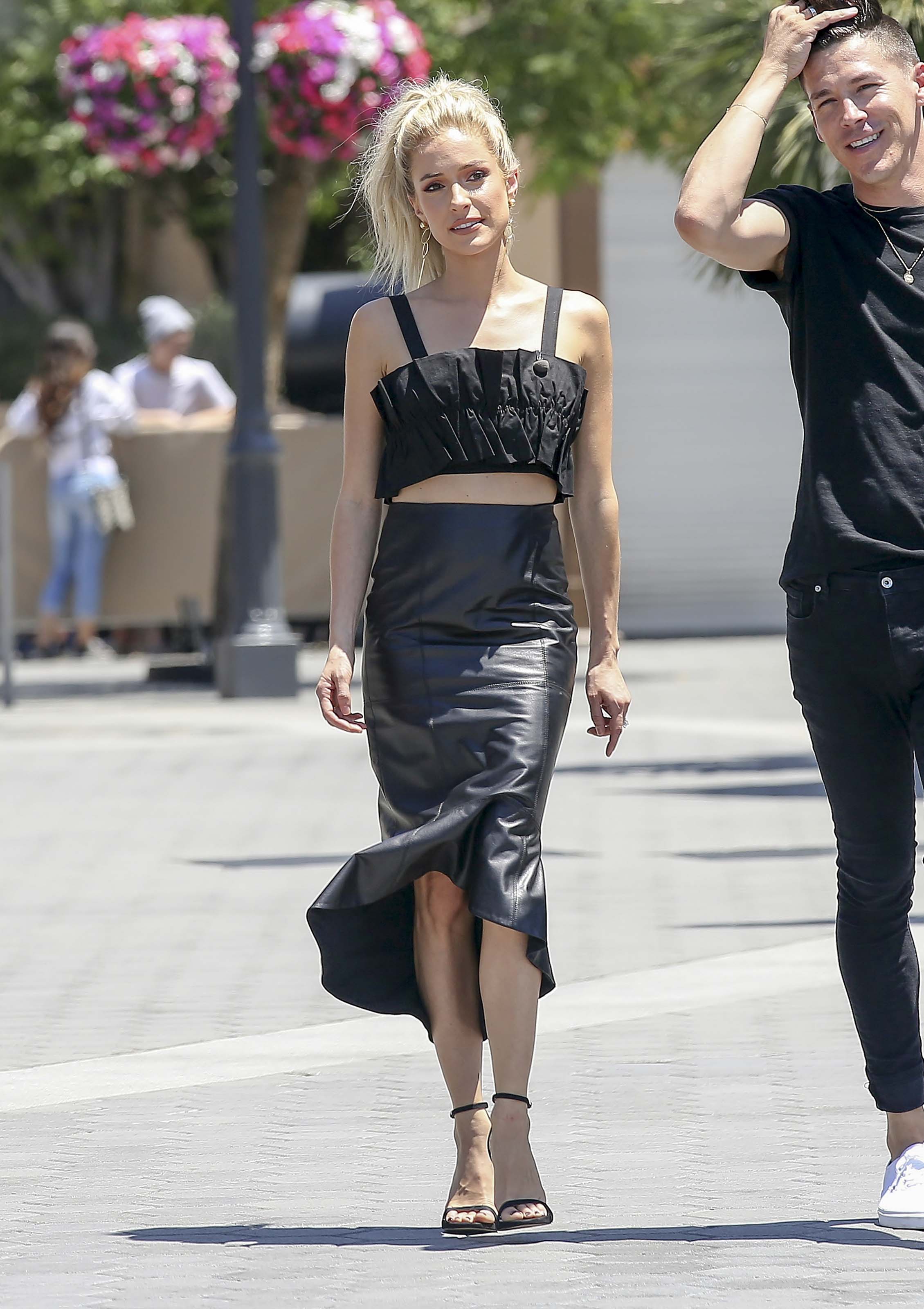 Kristin Cavallari seen on the set of EXTRA