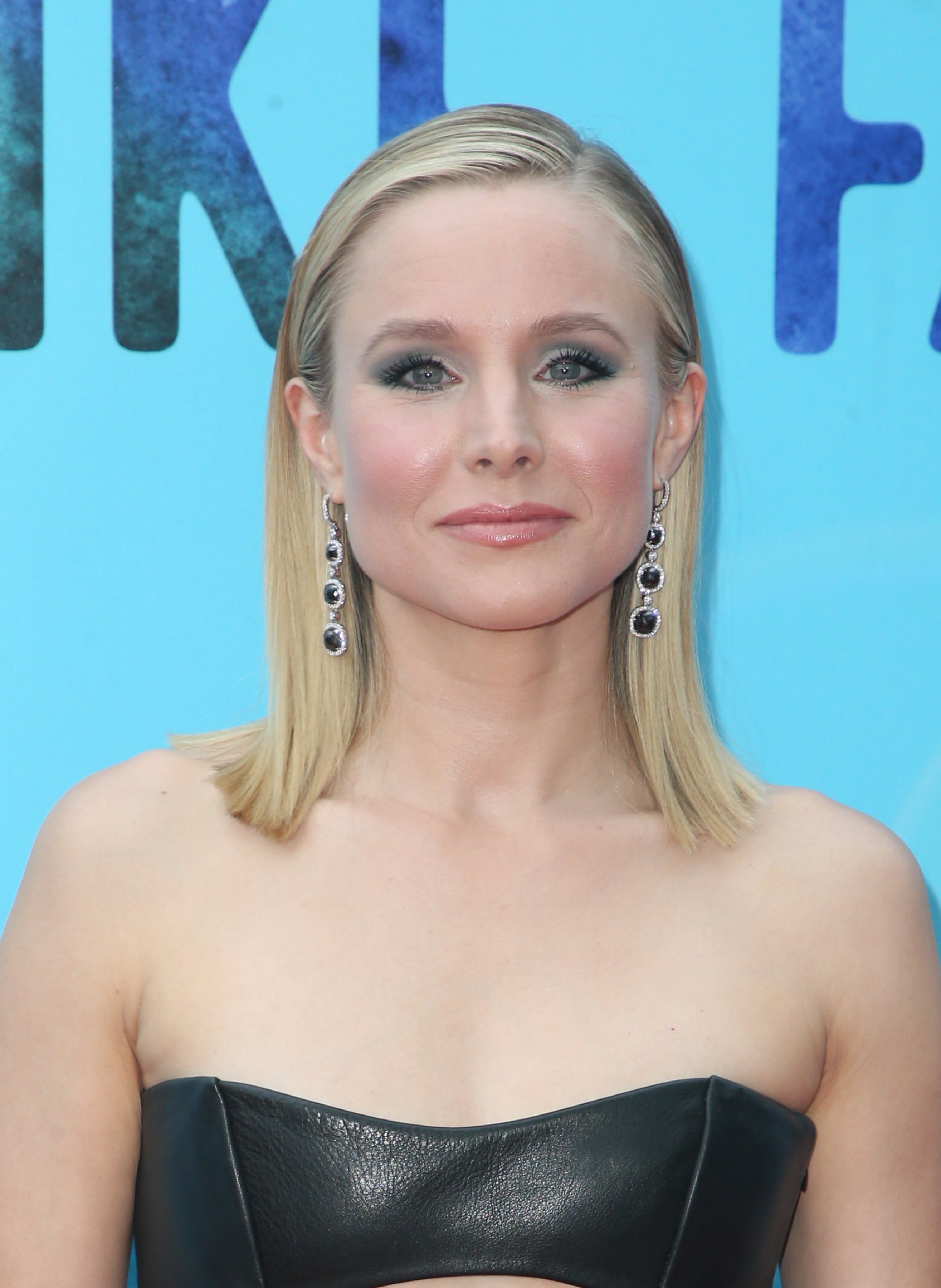 Kristen Bell attends Like Father film premiere