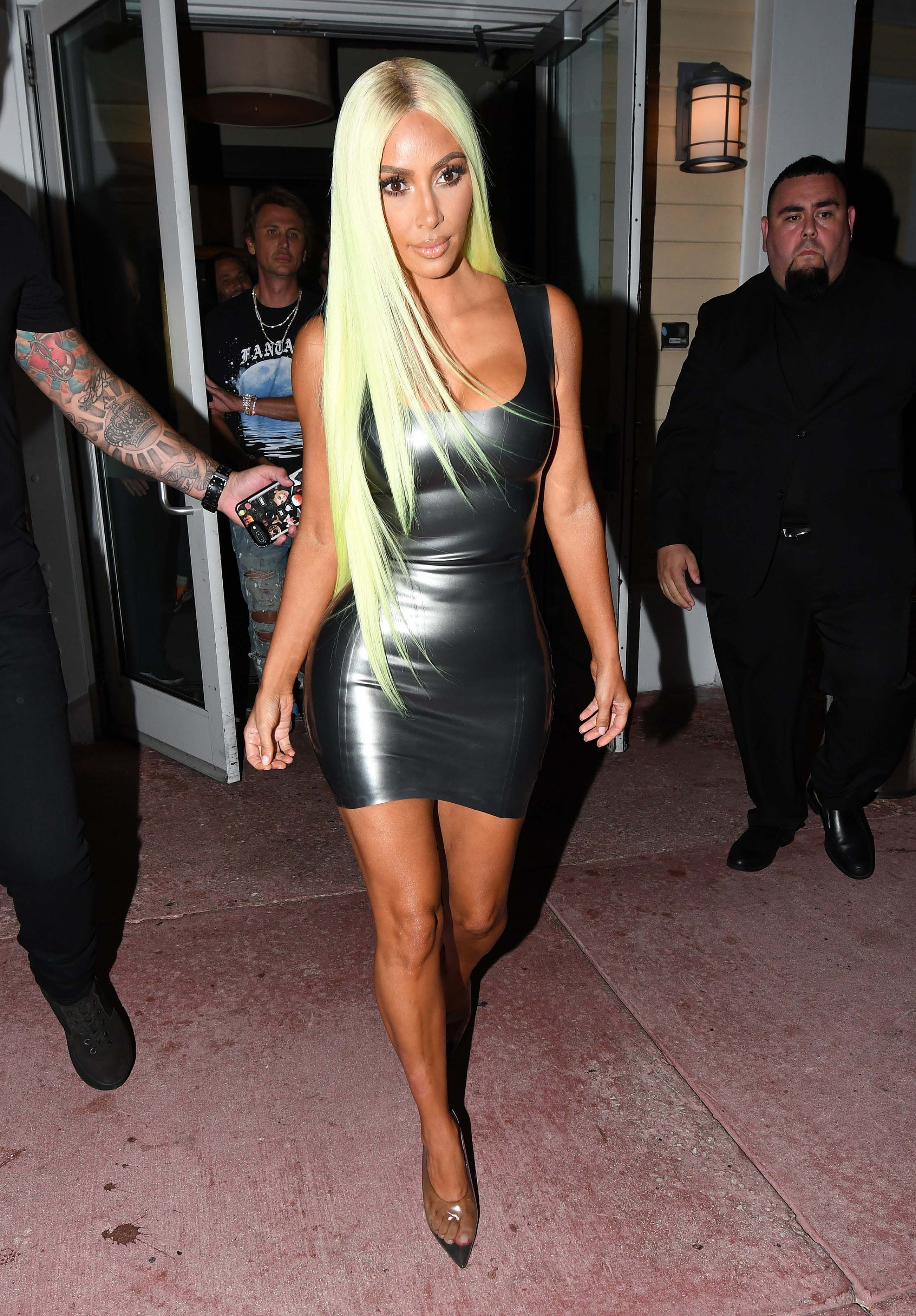 Kim Kardashian goes dinner in Miami