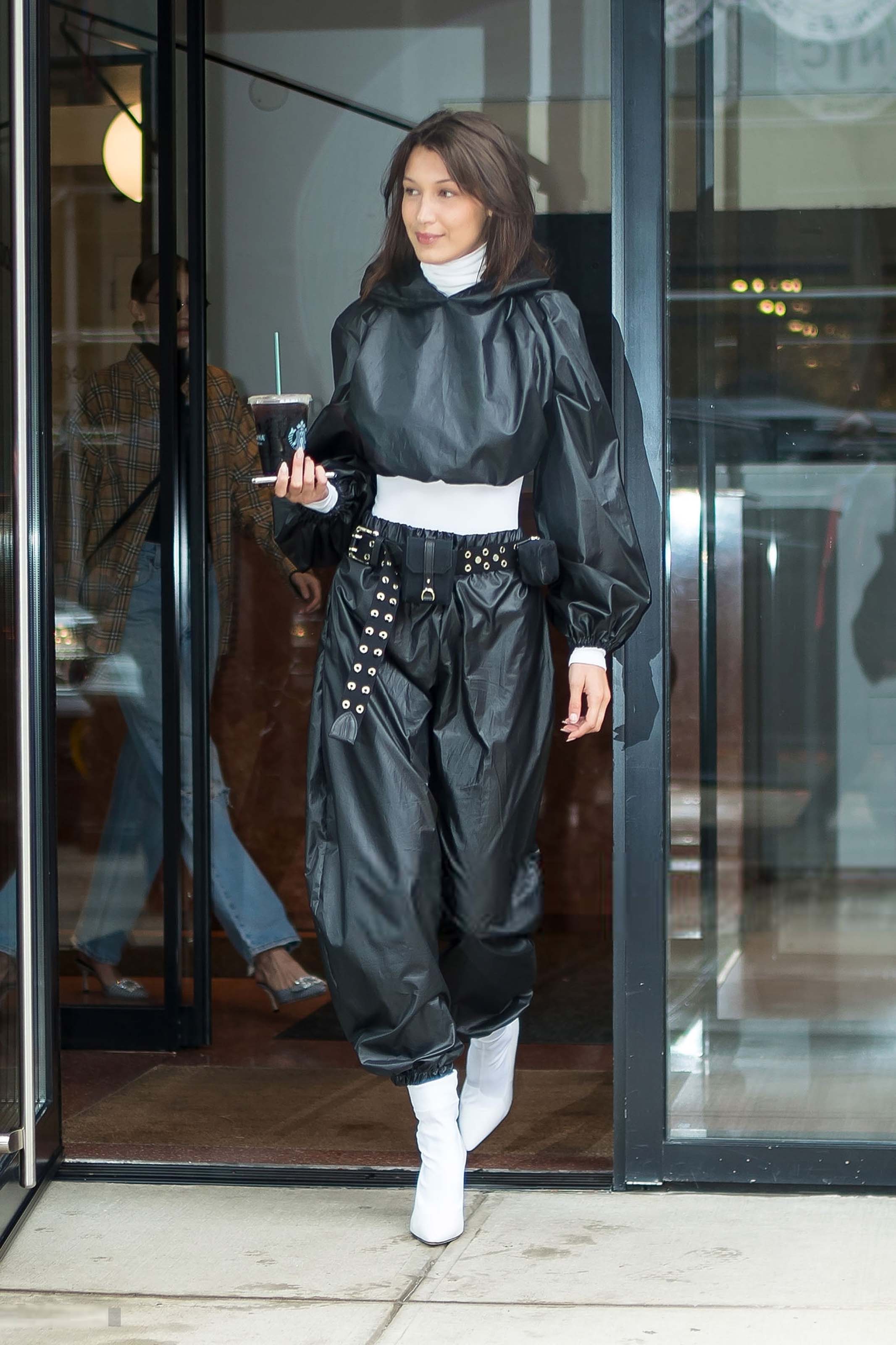 Bella Hadid seen at Gigi’s apartment