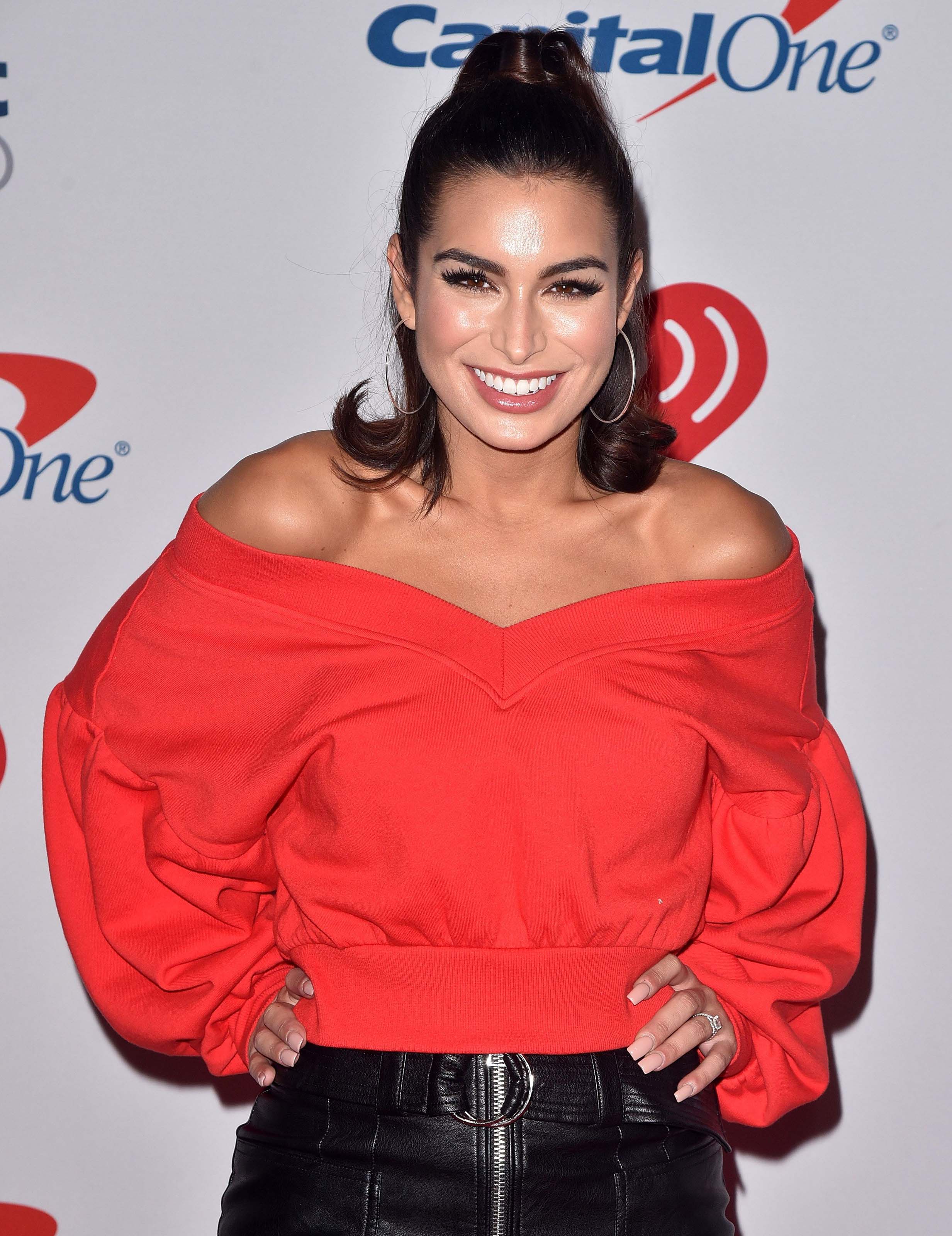 Ashley Iaconetti attends iHeartRadio Music Festival