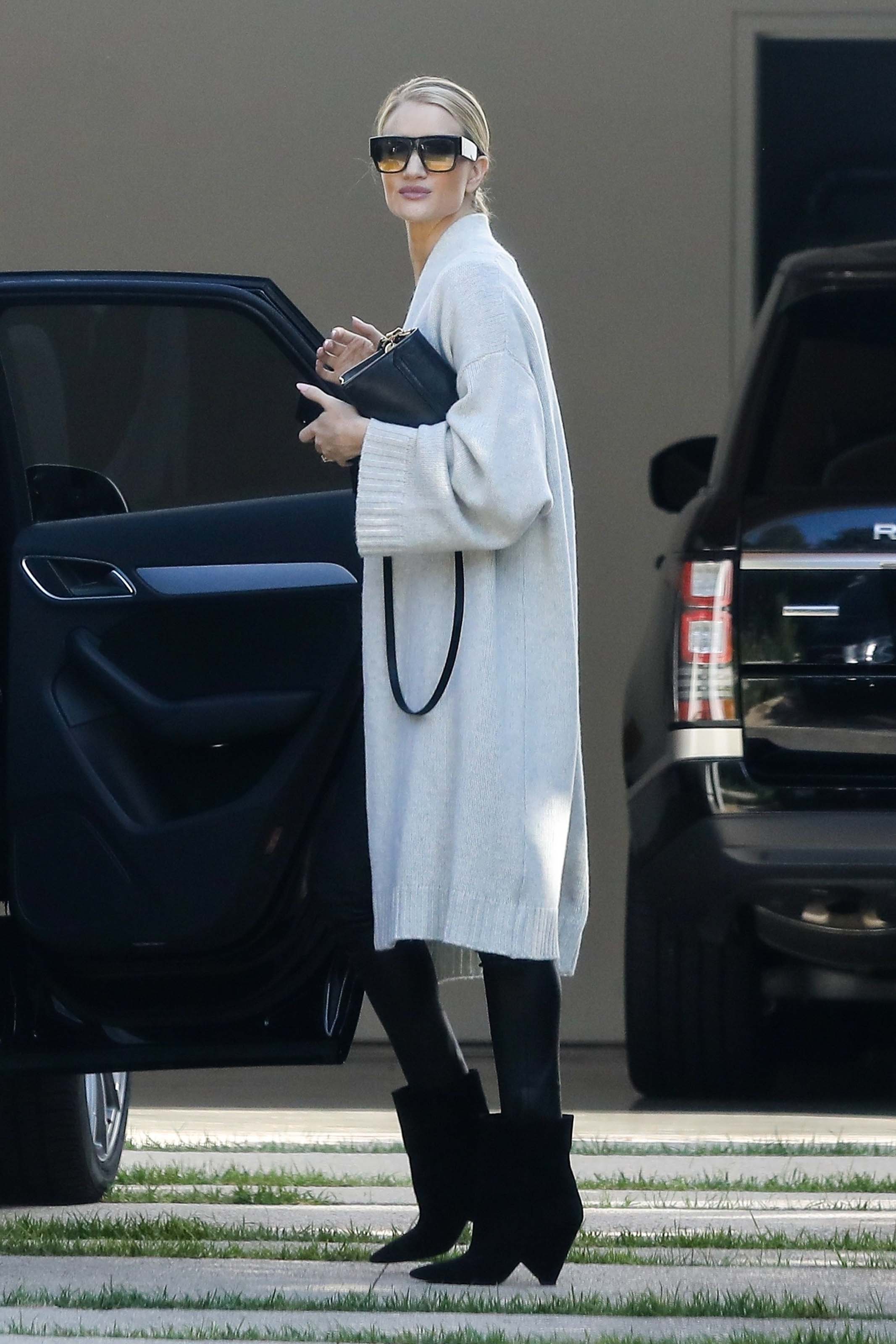 Rosie Huntington-Whiteley out in Beverly Hills