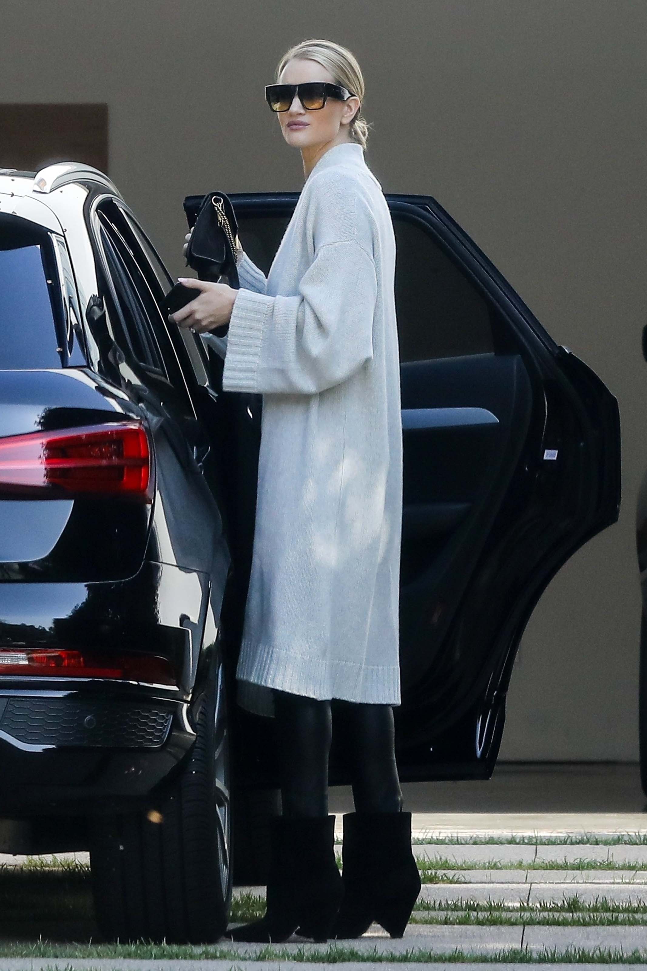 Rosie Huntington-Whiteley out in Beverly Hills