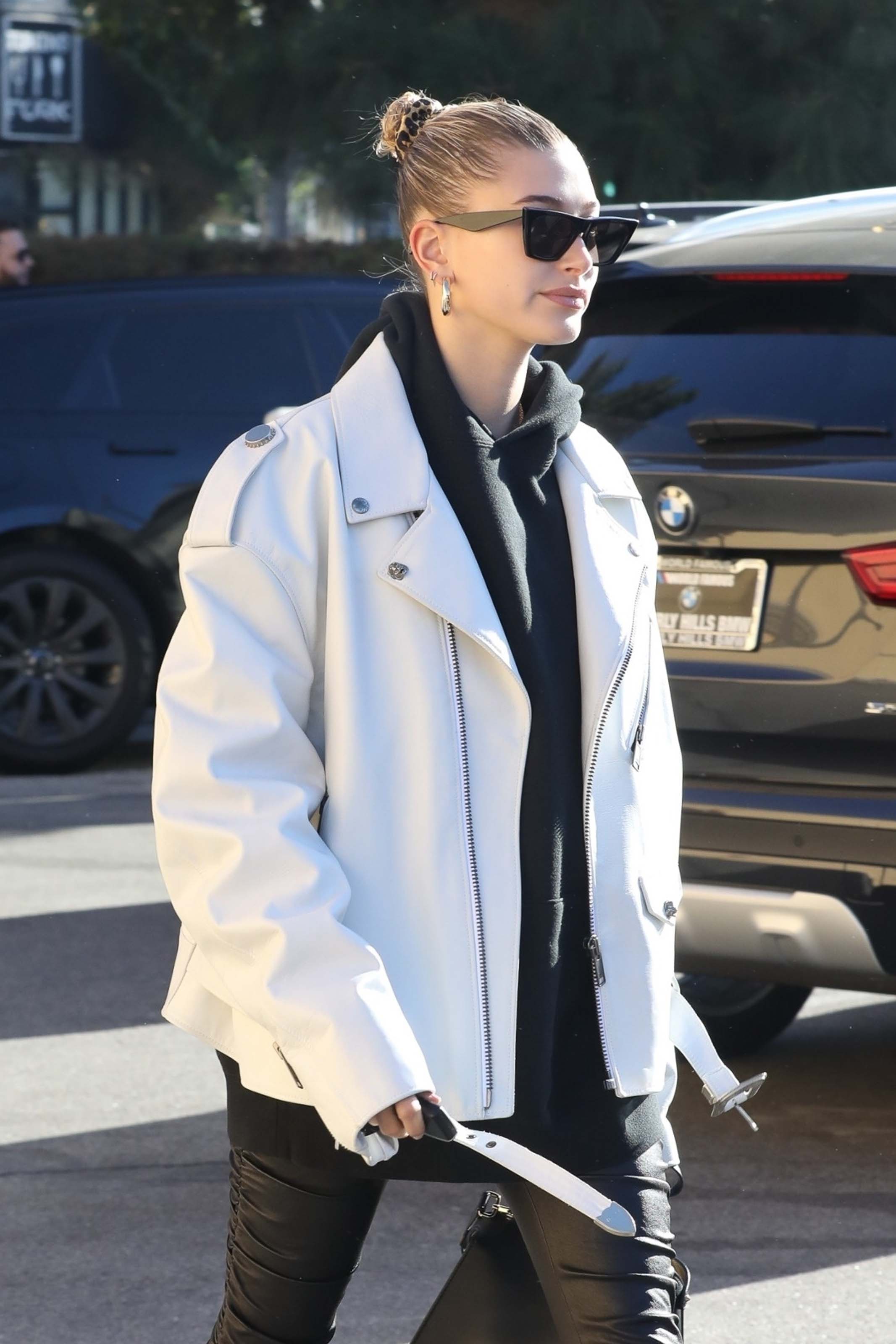 Hailey Baldwin at Joan’s on Third