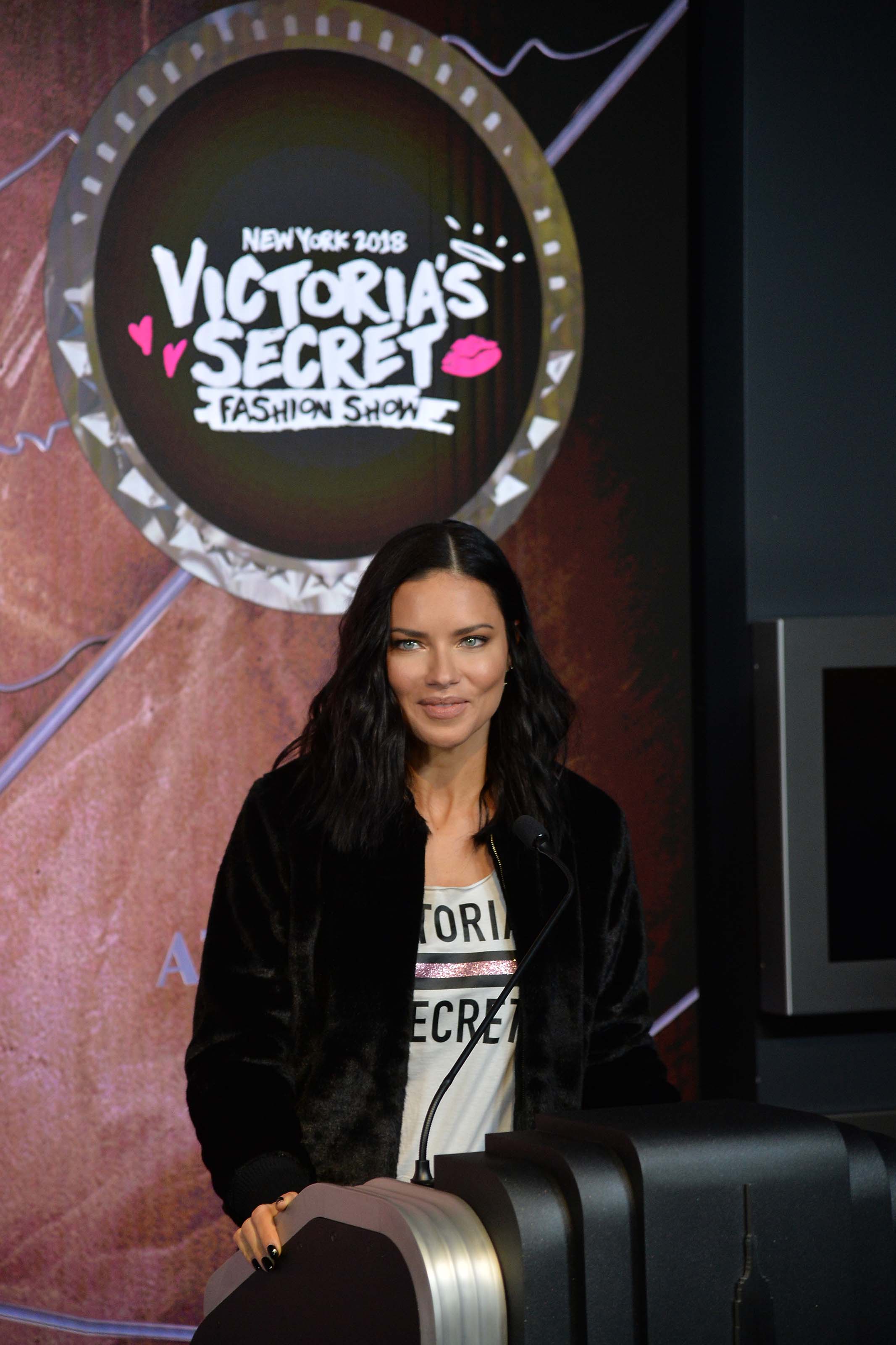 Adriana Lima lighting the Empire State Building